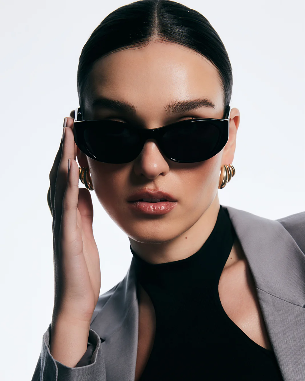 THE ARIANA - BLACK-BLACK