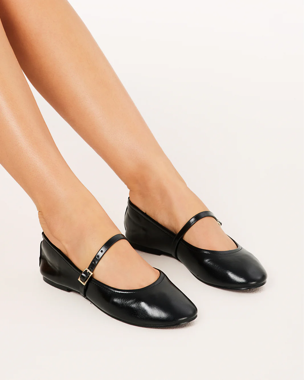 OLIVINE - BLACK SHINE