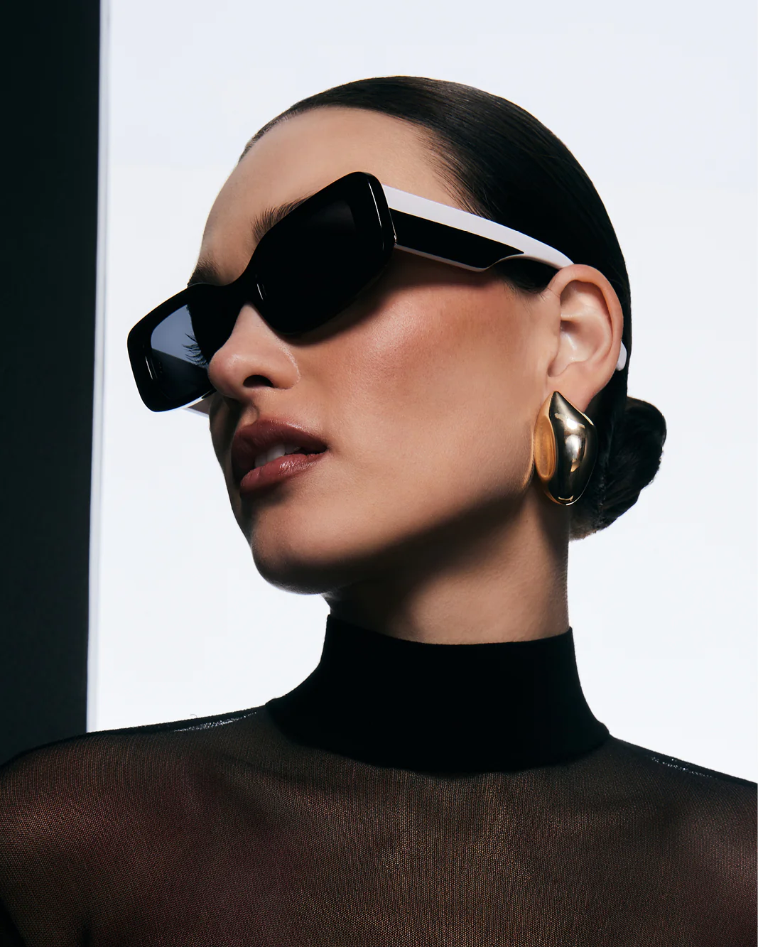 THE TASH - BLACK-WHITE-BLACK