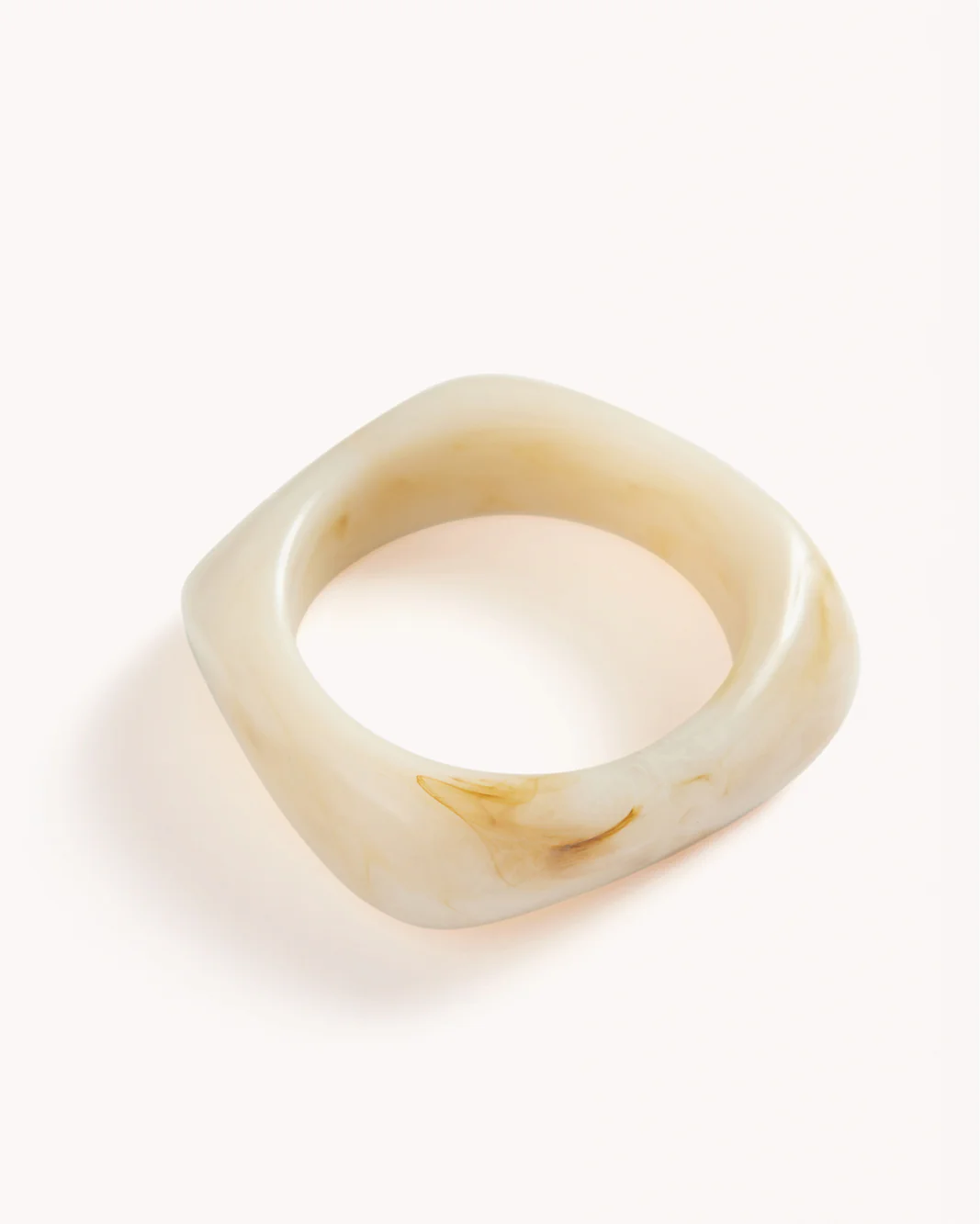 MIRA BANGLE - CREAM TORT