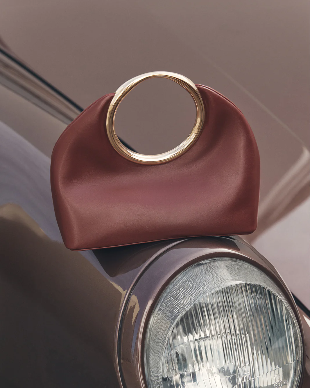 MONROE HANDLE BAG - CHERRY RED