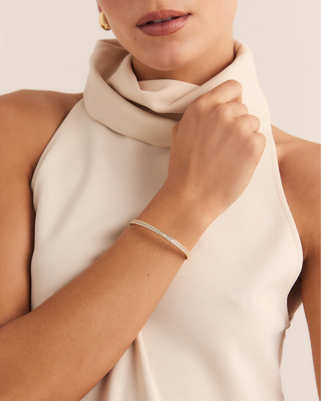 KAIYA BANGLE - GOLD PLATED 14K-DIAMANTE