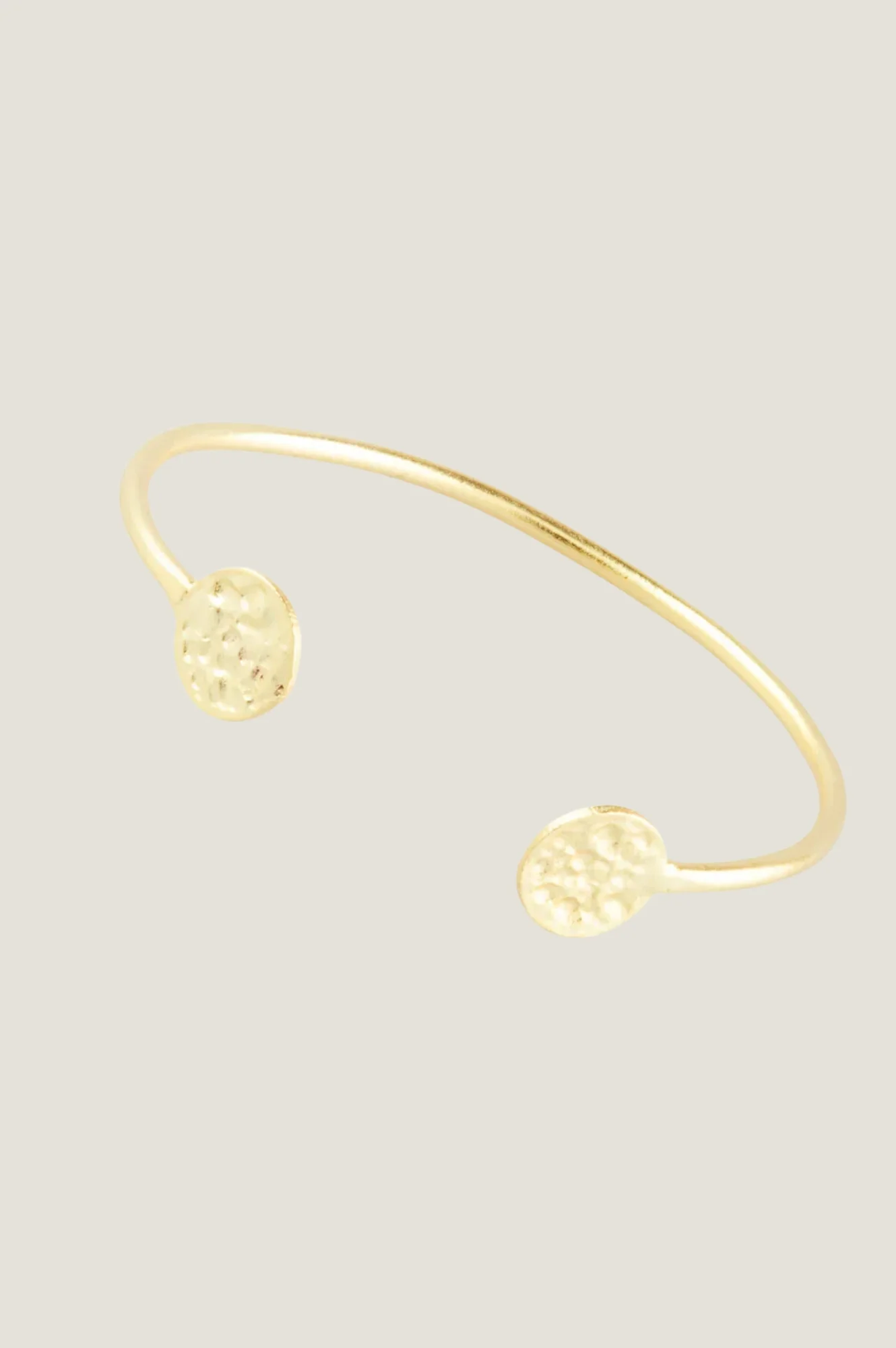ASHIANA Penelope Bangle | Gold