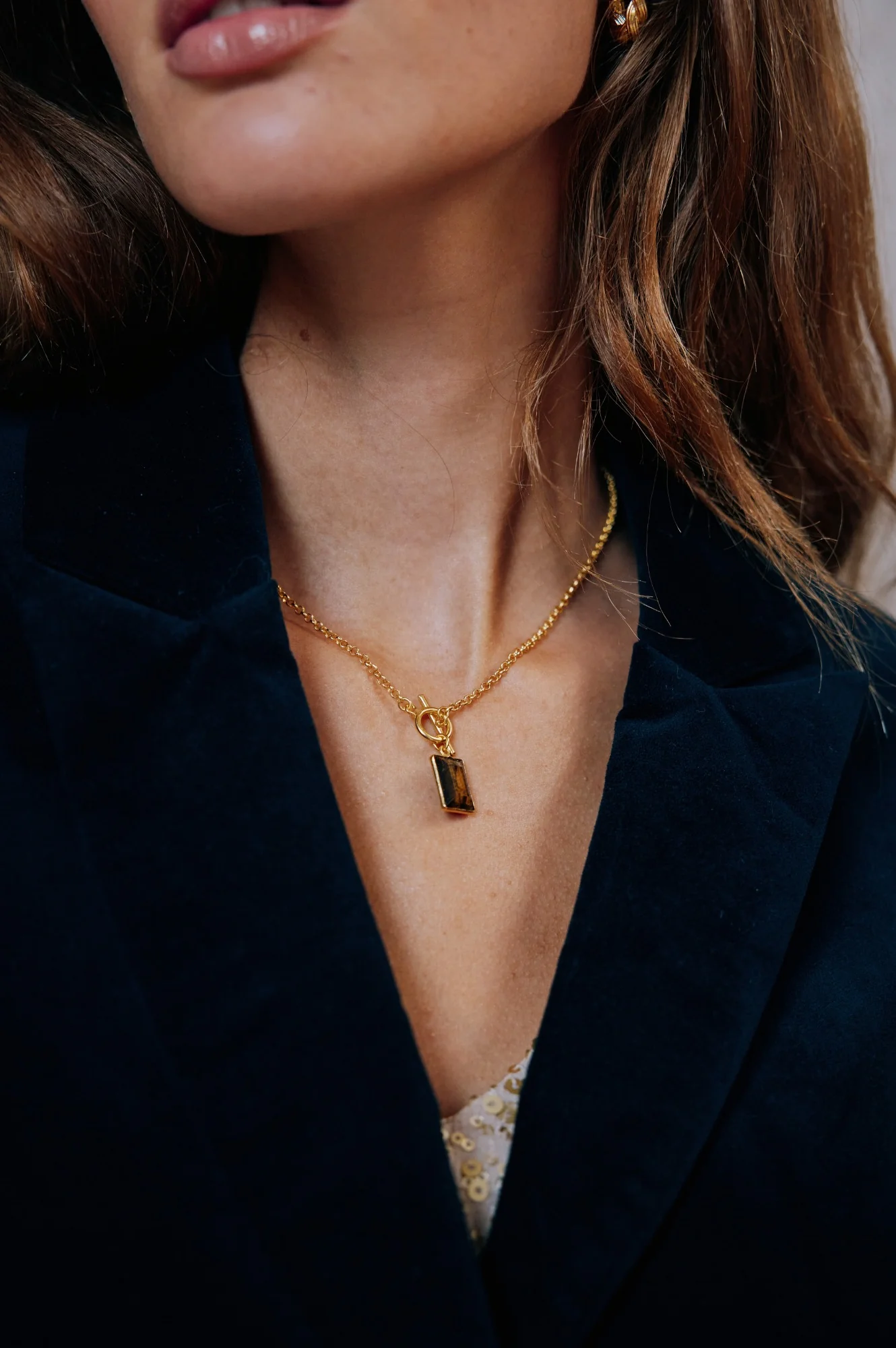 Tiger Eye T-Bar Pendant | Gold