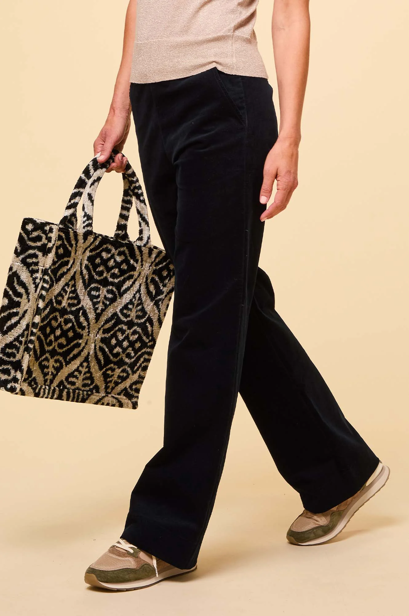 HOFF Biloxi Trainers | Khaki/Cream