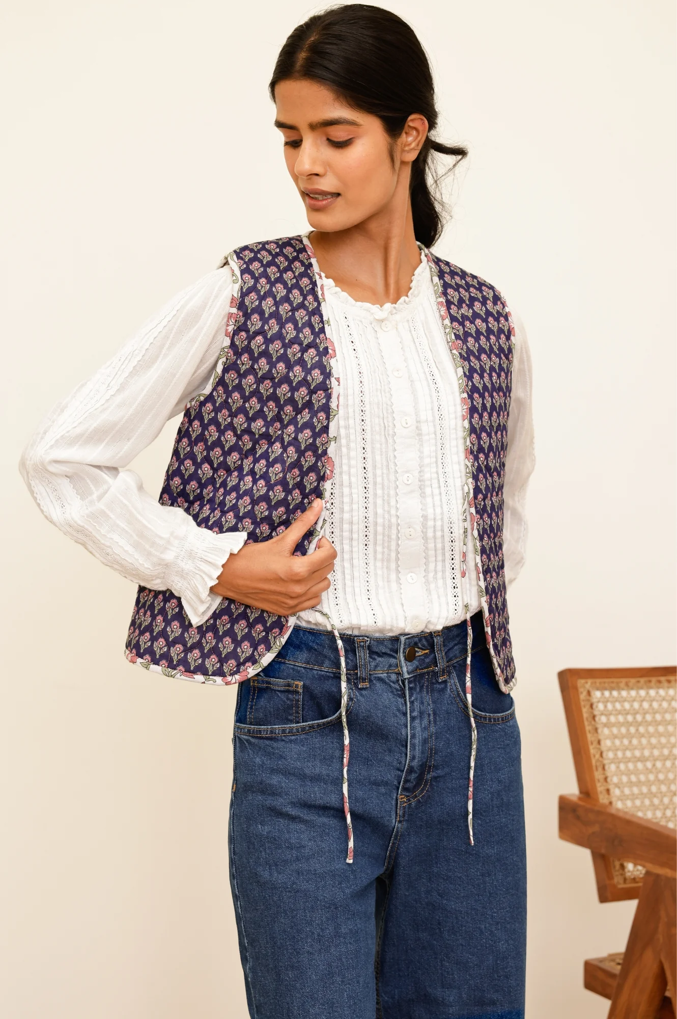 Arlo Quilted Organic Cotton Gilet | Primrose Stamp Navy/Pink