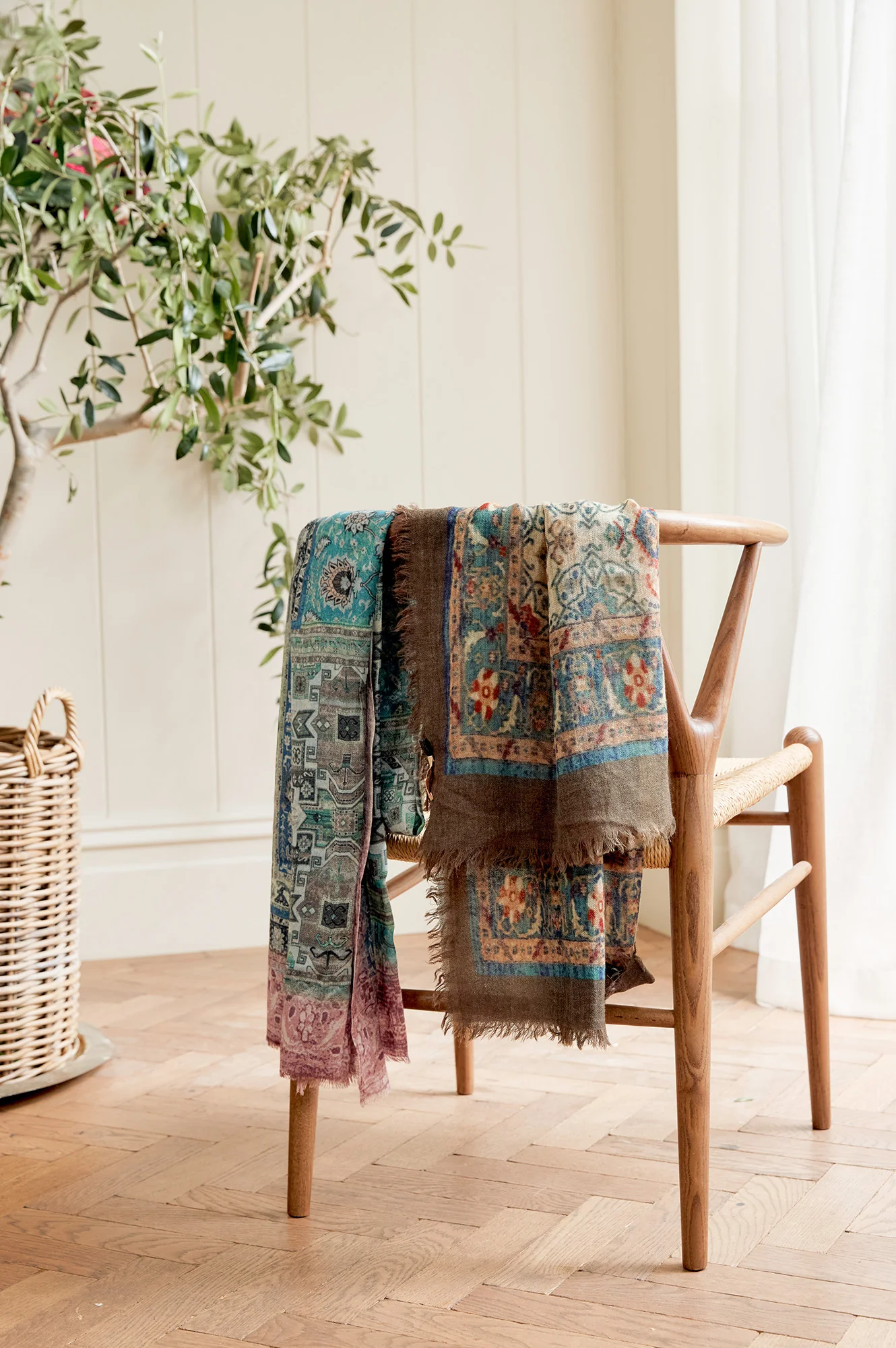 OMBRE Paisley Print square scarf | Multicoloured