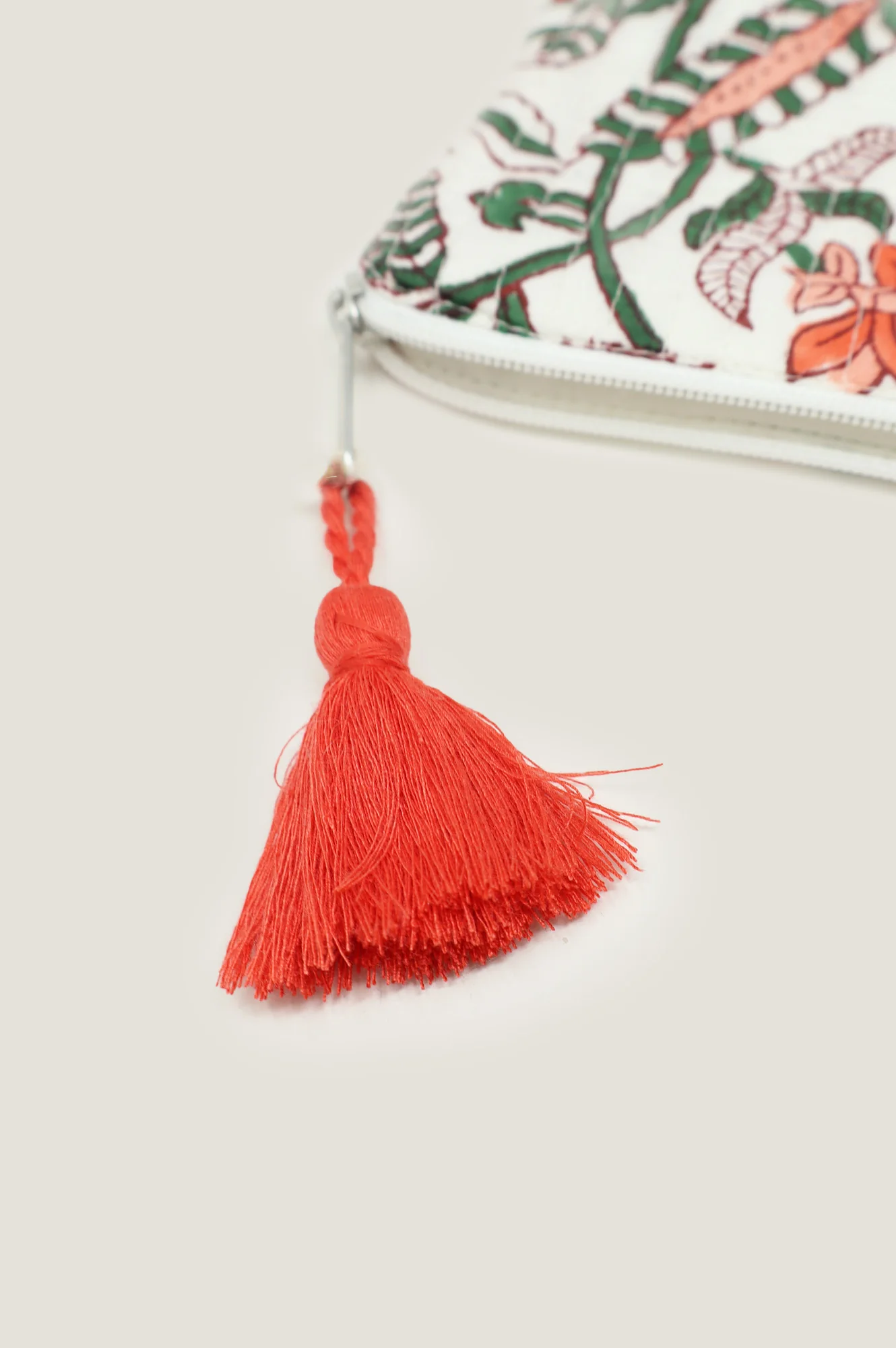 Block Printed Organic Cotton Quilted Laptop Case | White/Pink/Green