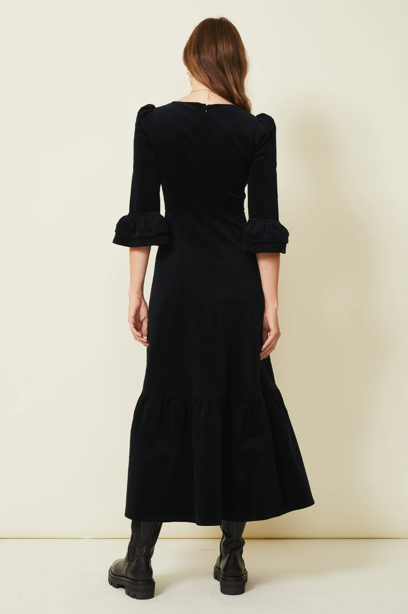 Victoria Round Neck 3/4 Sleeve Stretch Corduroy Dress | Black