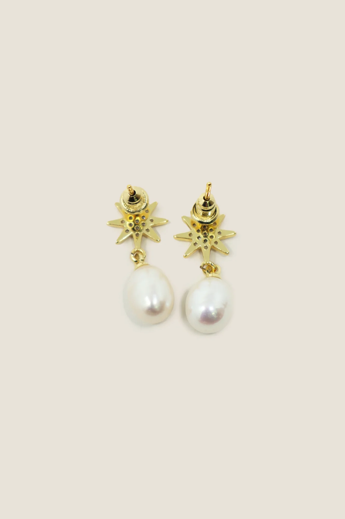 ASHIANA Misha Earrings | Pearl/Gold