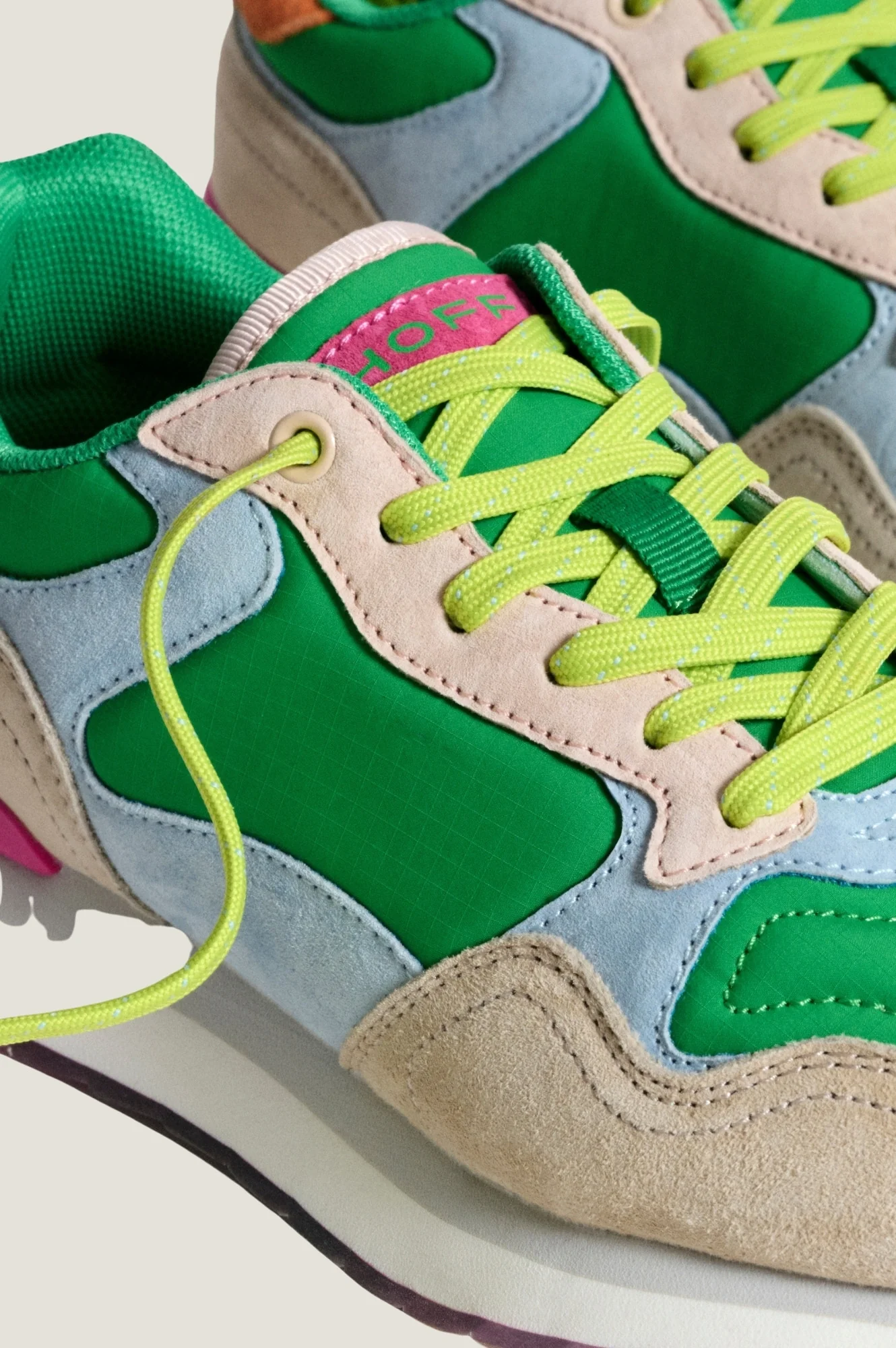 HOFF Gold Coast Trainer | Multi