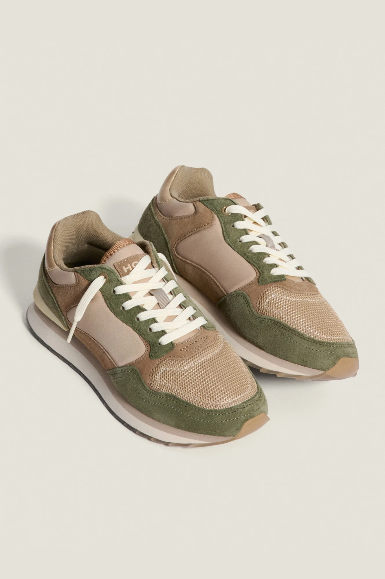 HOFF Biloxi Trainers | Khaki/Cream