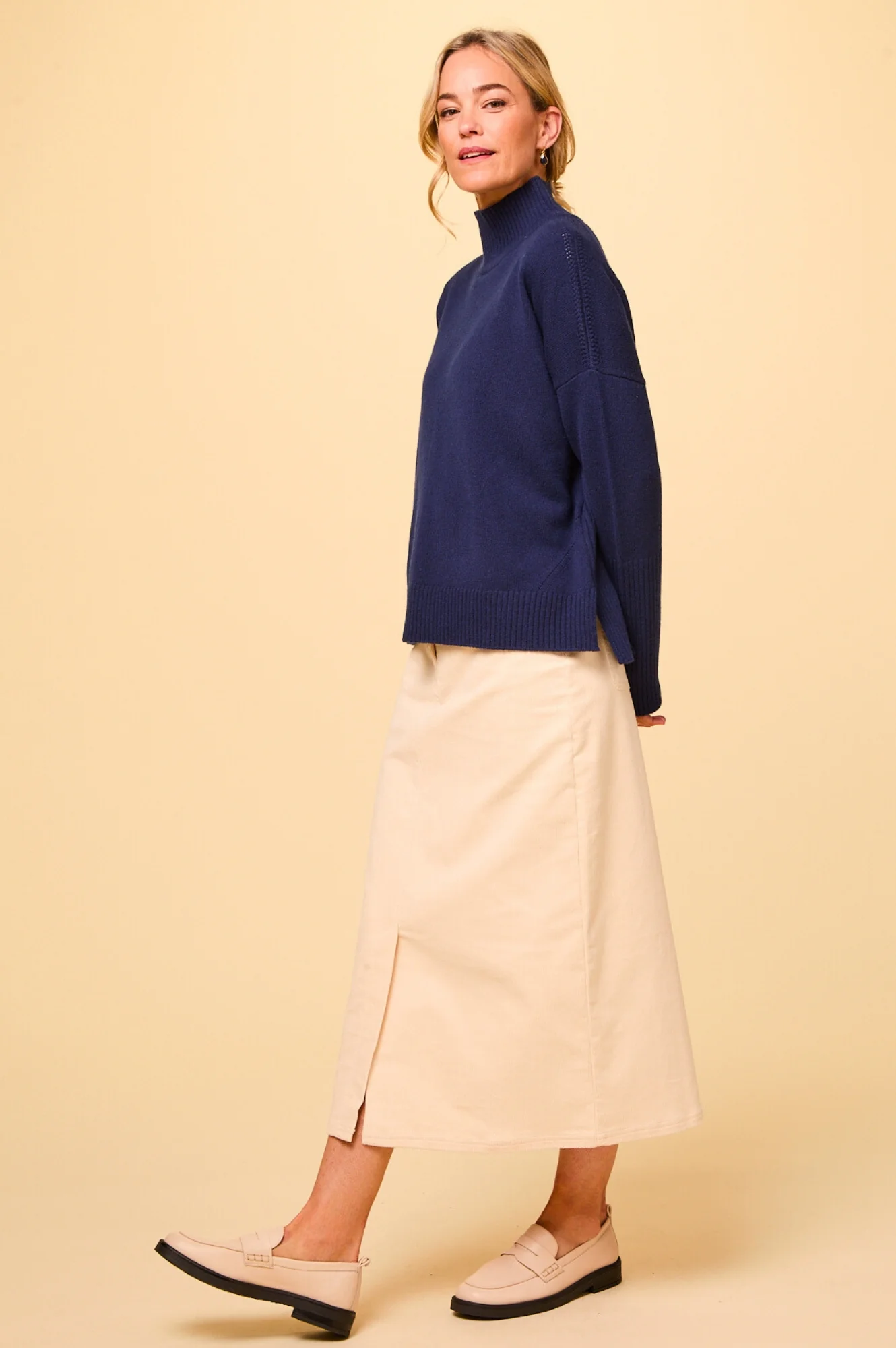 Merino Wool Funnel Neck Jumper | Navy