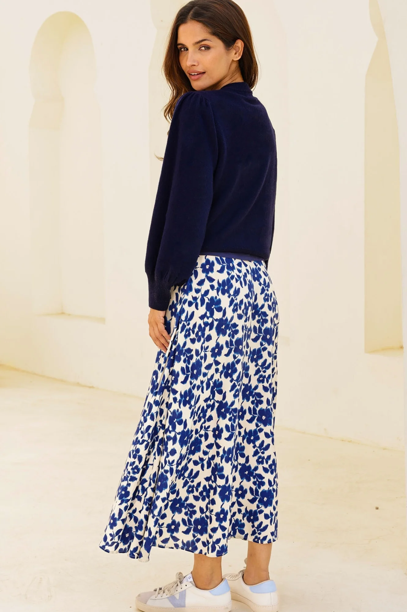 Merino Cashmere Blend Crew Neck Jumper | Navy