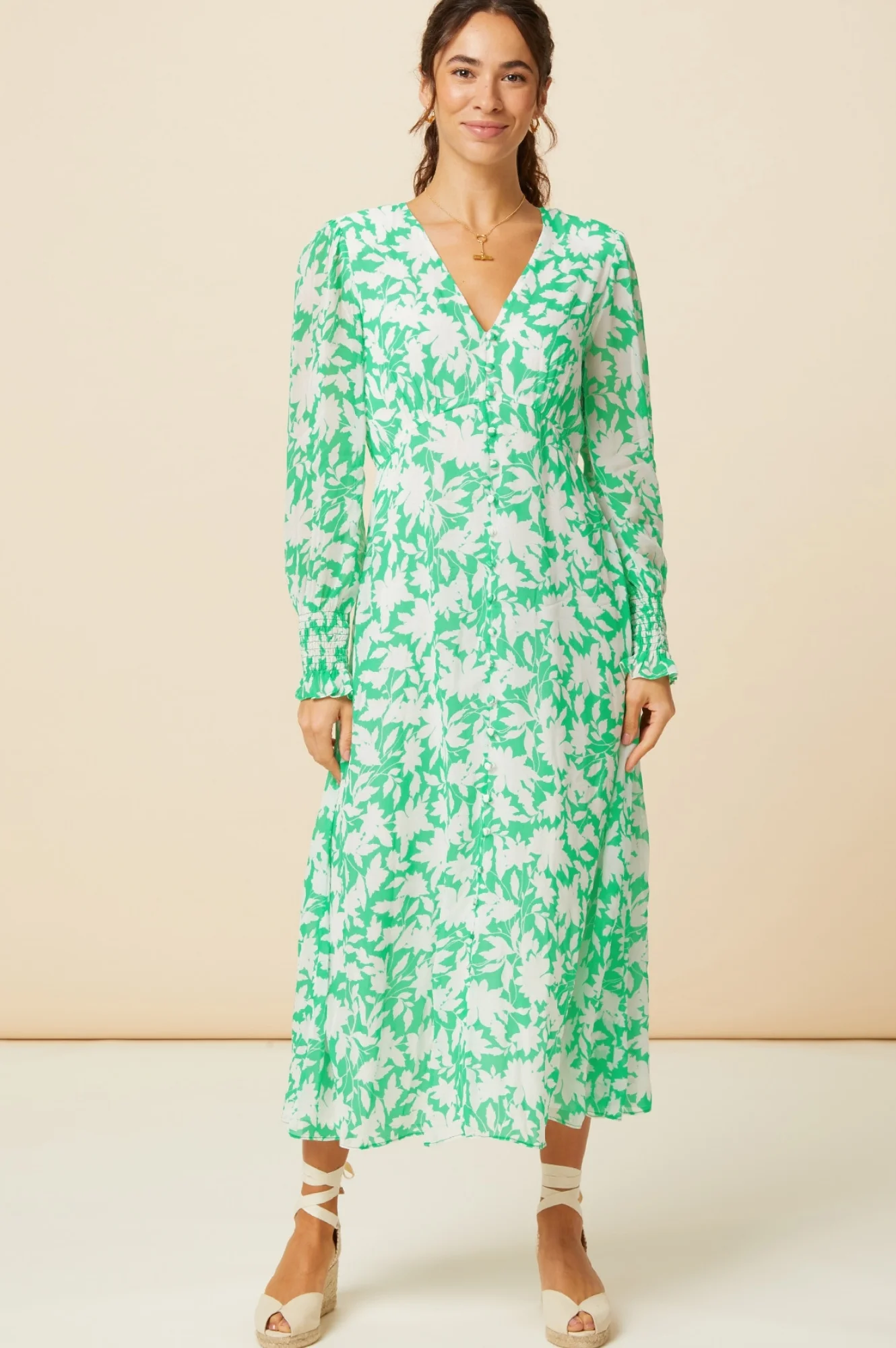 Long Sleeve Sally Anne Dress | Clematis Vines Green/Ivory