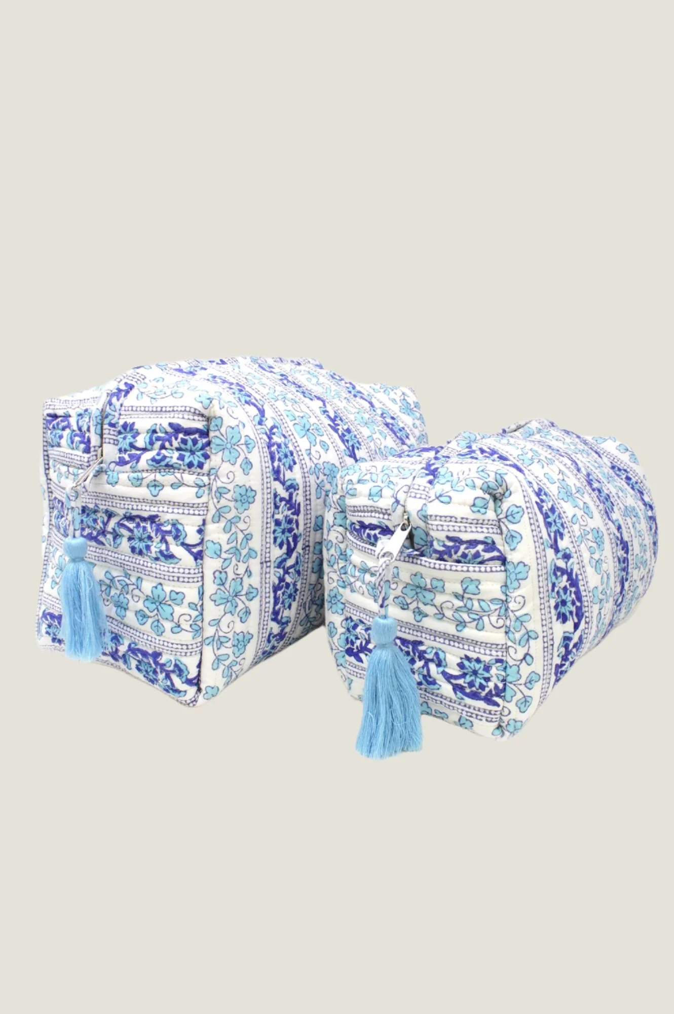 Large Wash Bag | Linear Botanical Blue