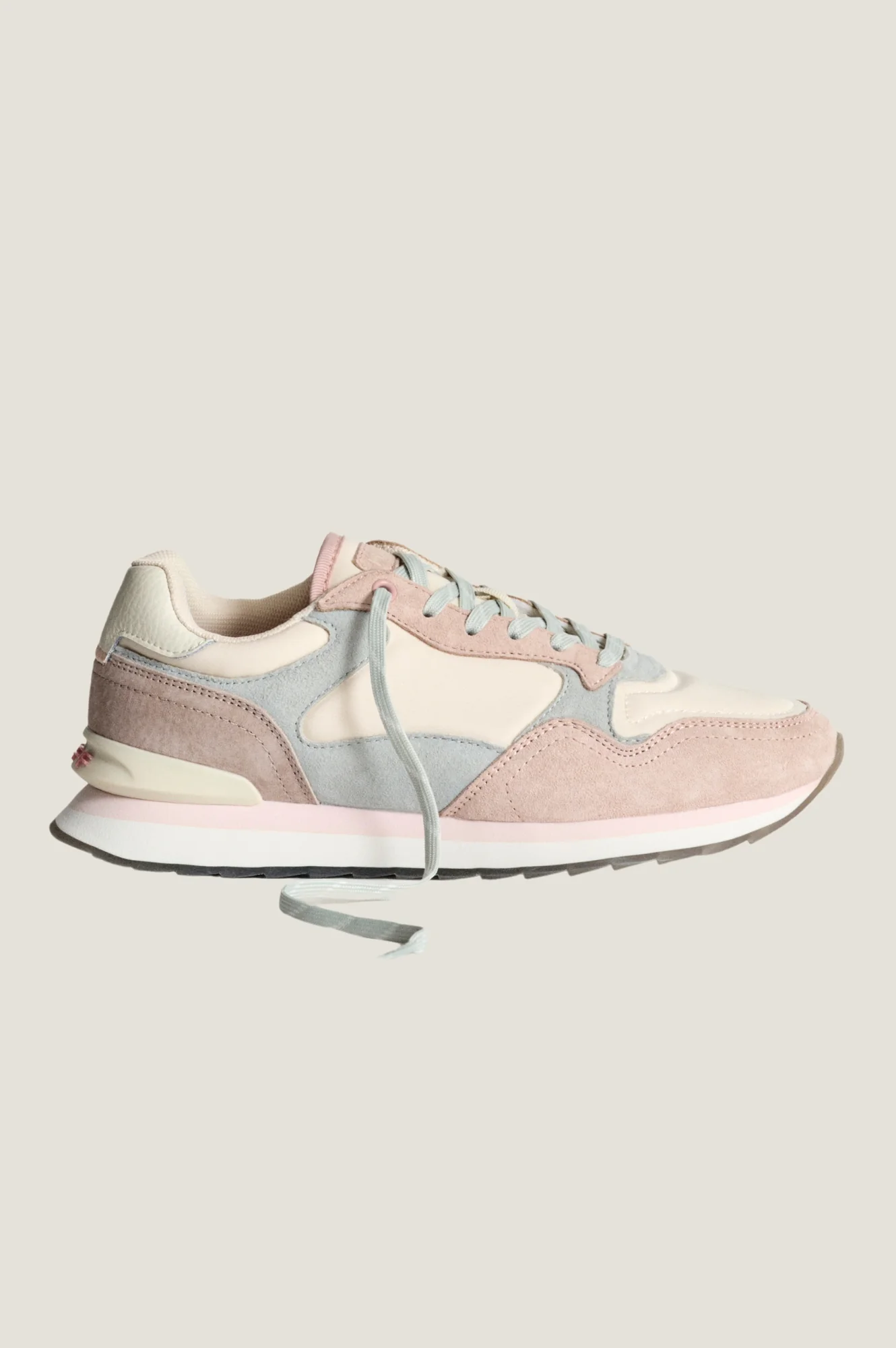 HOFF Saint Louis Trainer | Neutral