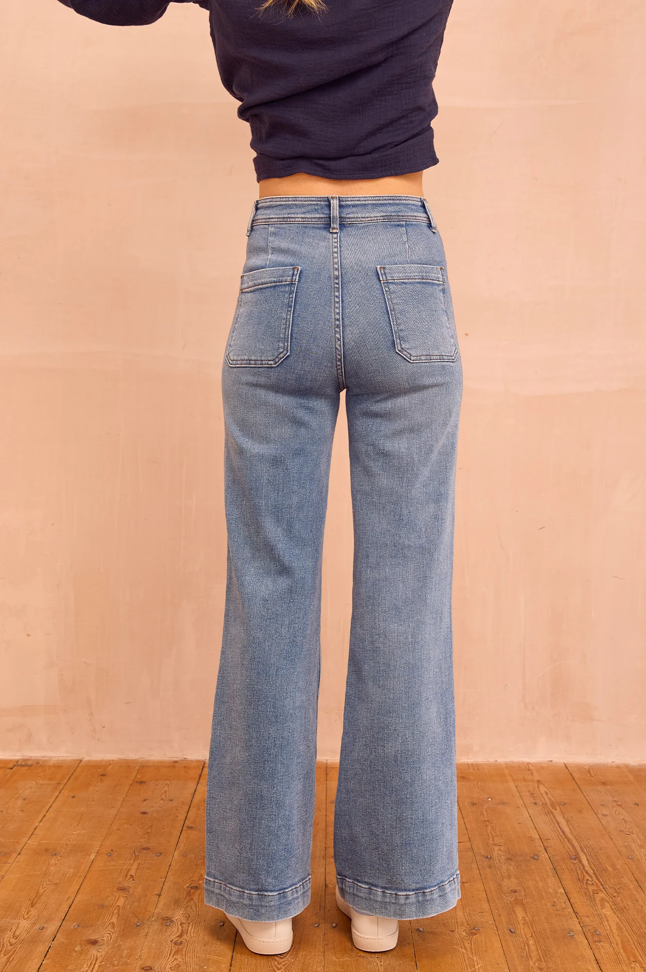 MAISON HOTEL Willie Giulietta Jean | Light Blue