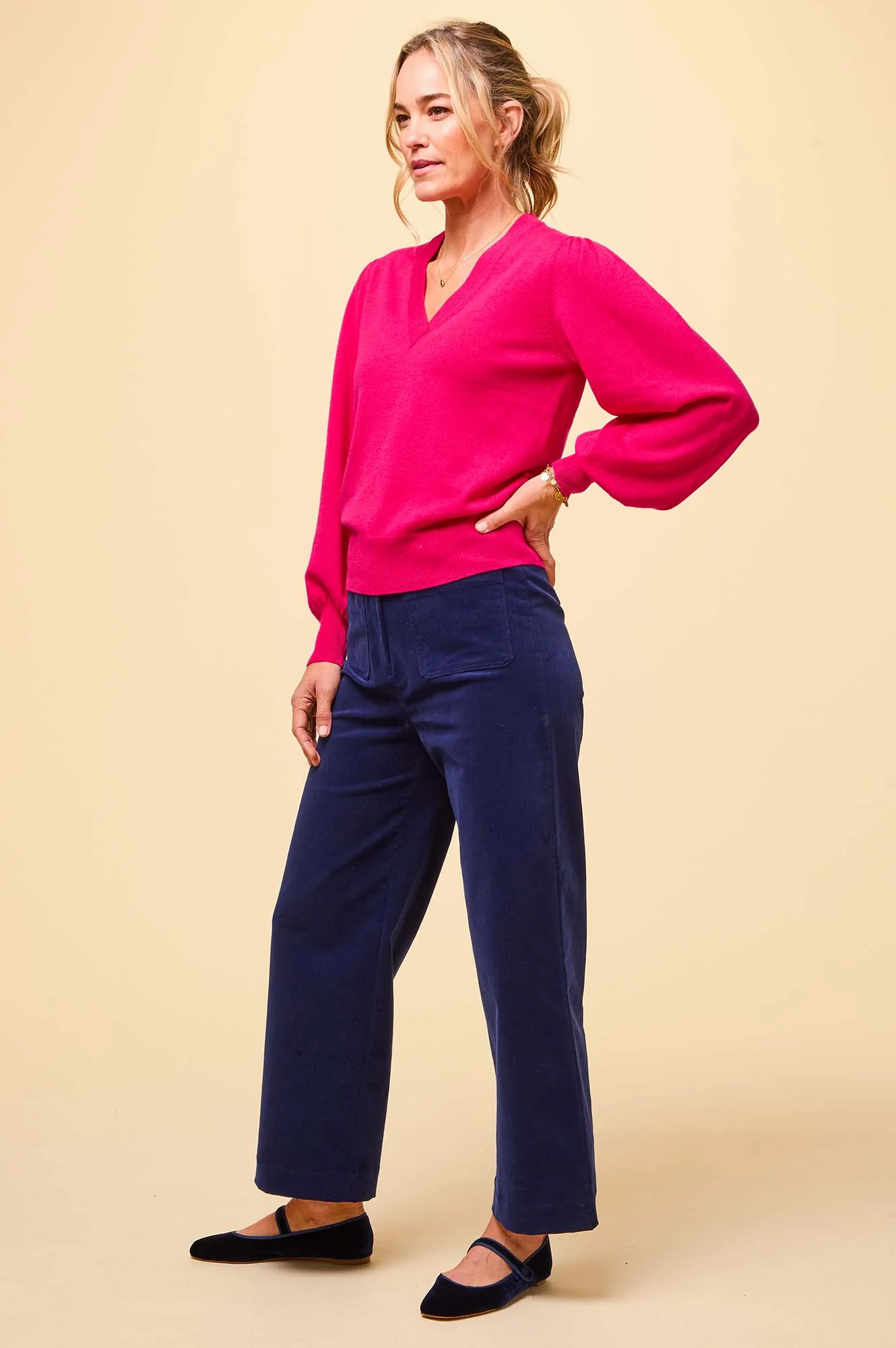 Merino Wool V-Neck Jumper | Bright Pink