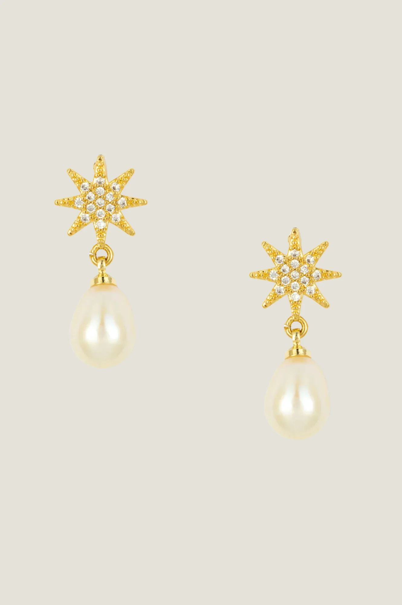 ASHIANA Misha Earrings | Pearl/Gold