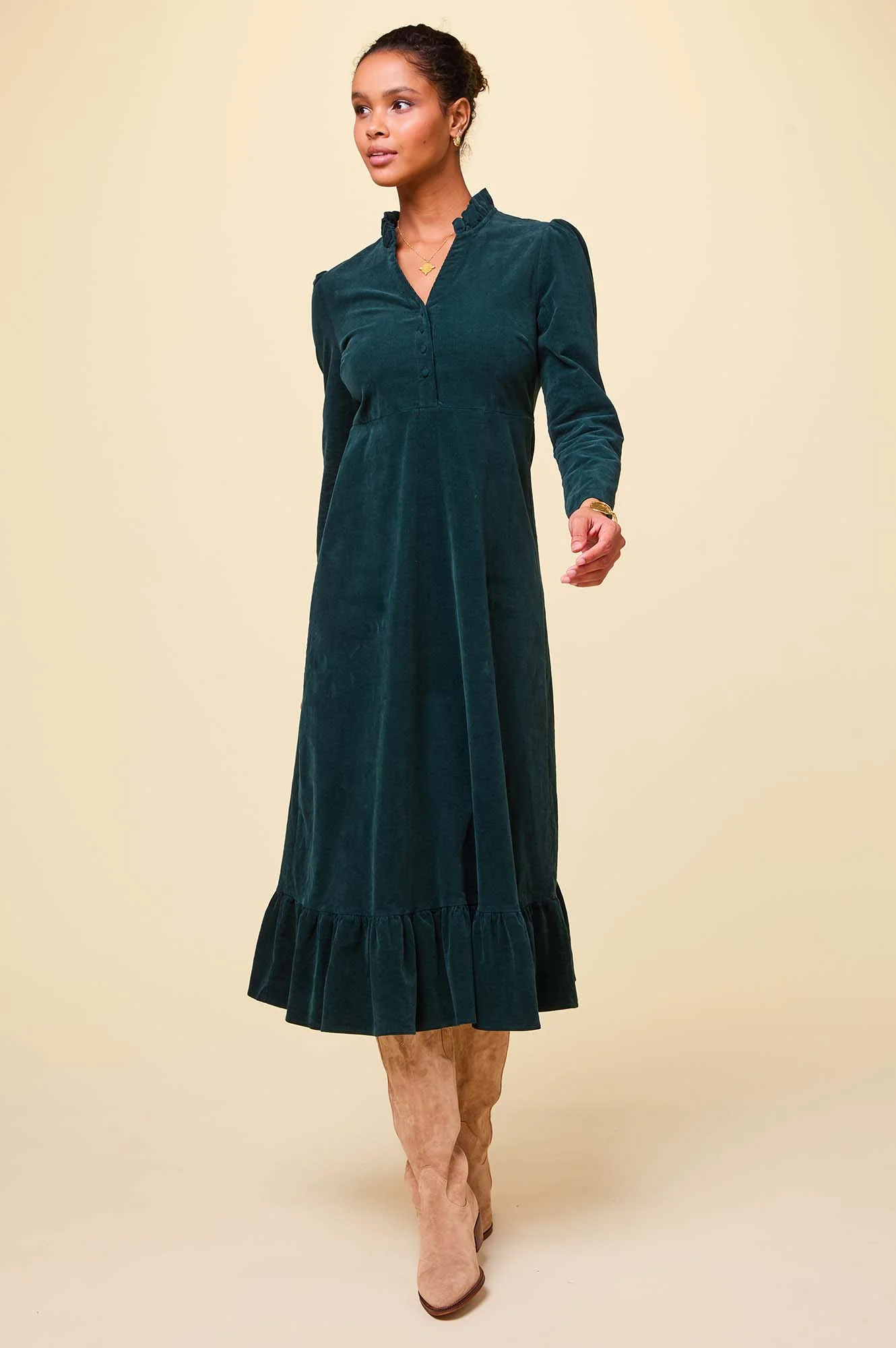 ALPE Cecille Knee High Cowboy Boot | Beige