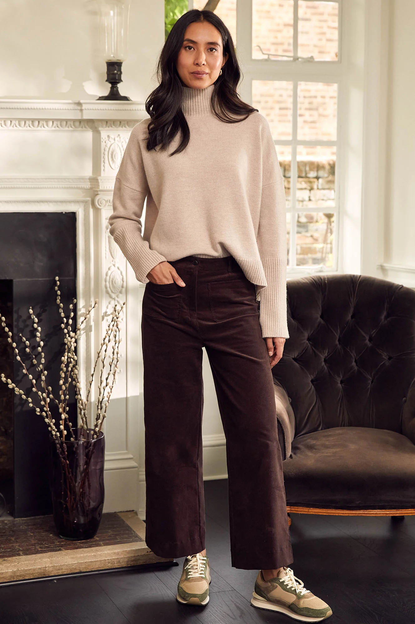 Kendal Cropped Stretch Corduroy Trouser | Chocolate