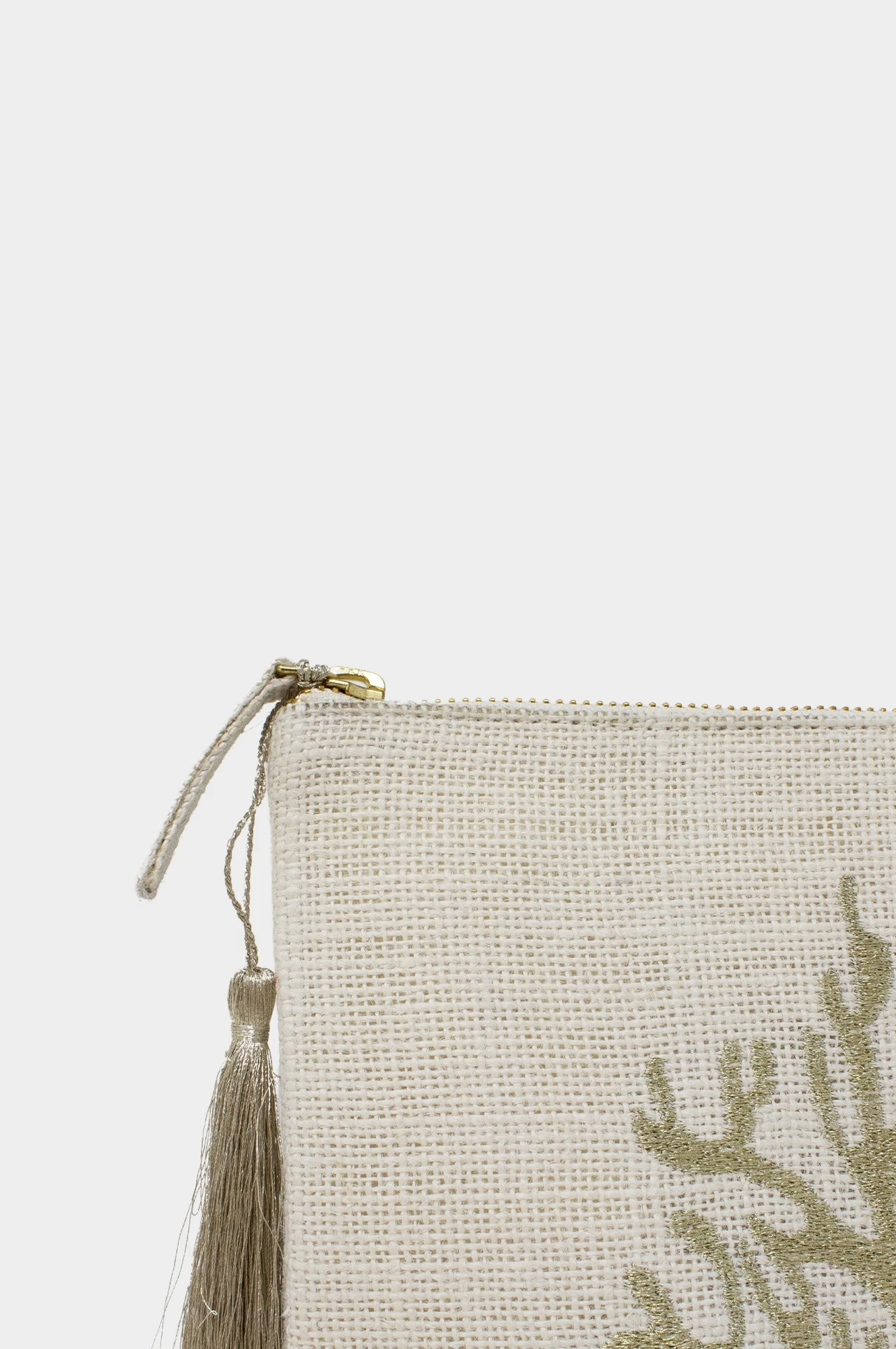 Coral Clutch | White/Gold