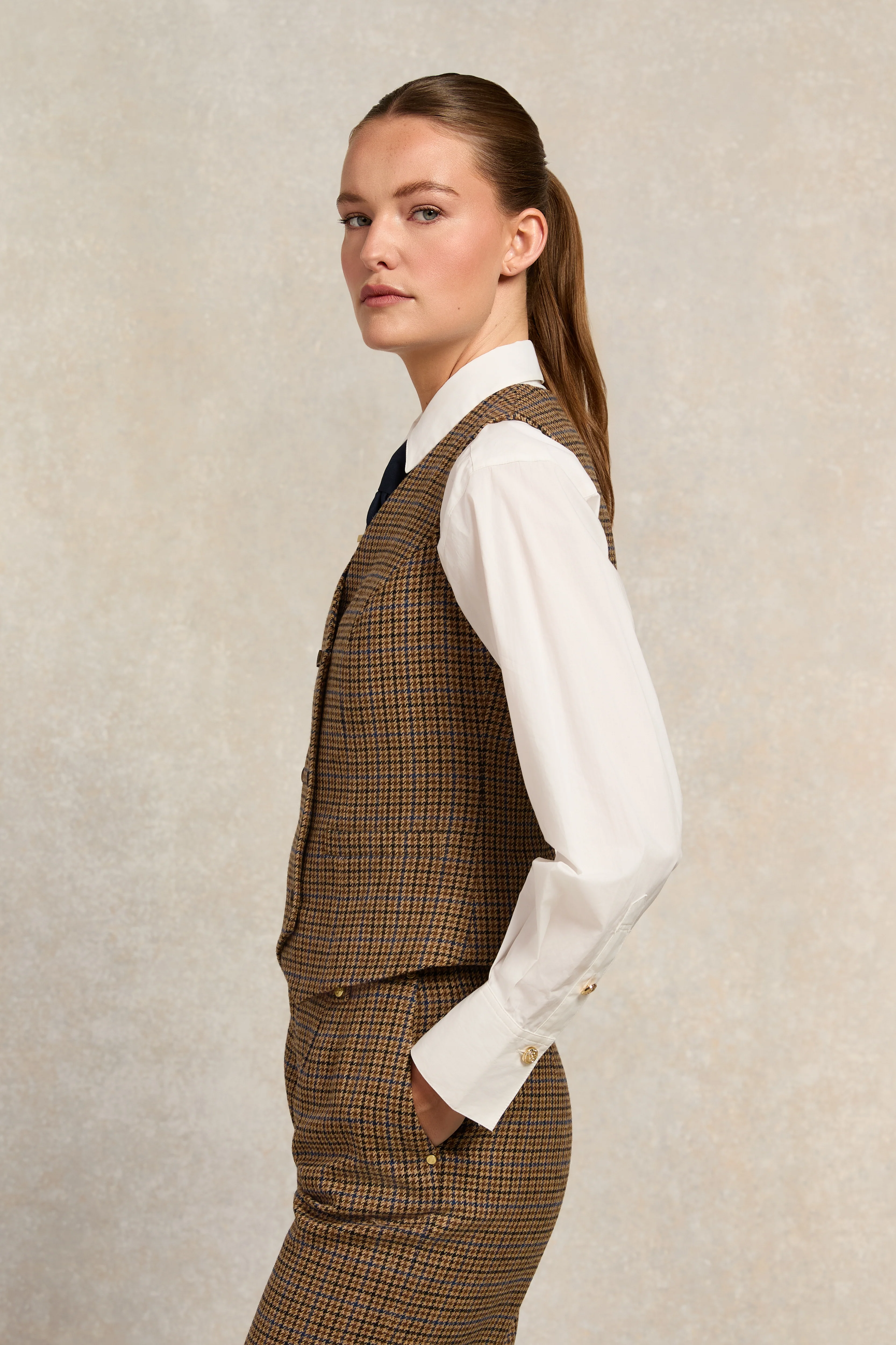 Kensington Waistcoat (Abbot Check Tweed)