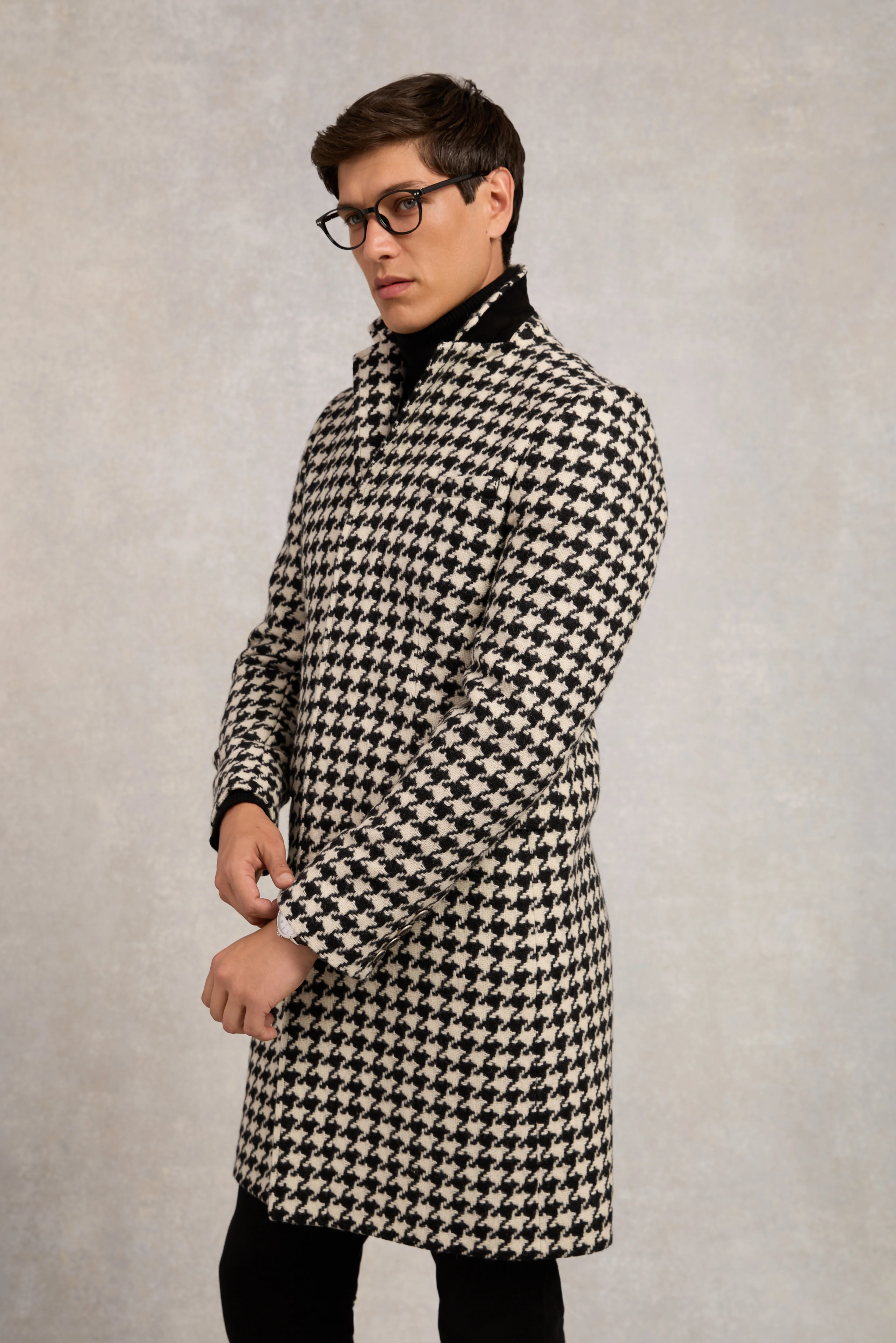 The Cheltenham Coat (Large Scale Houndstooth)