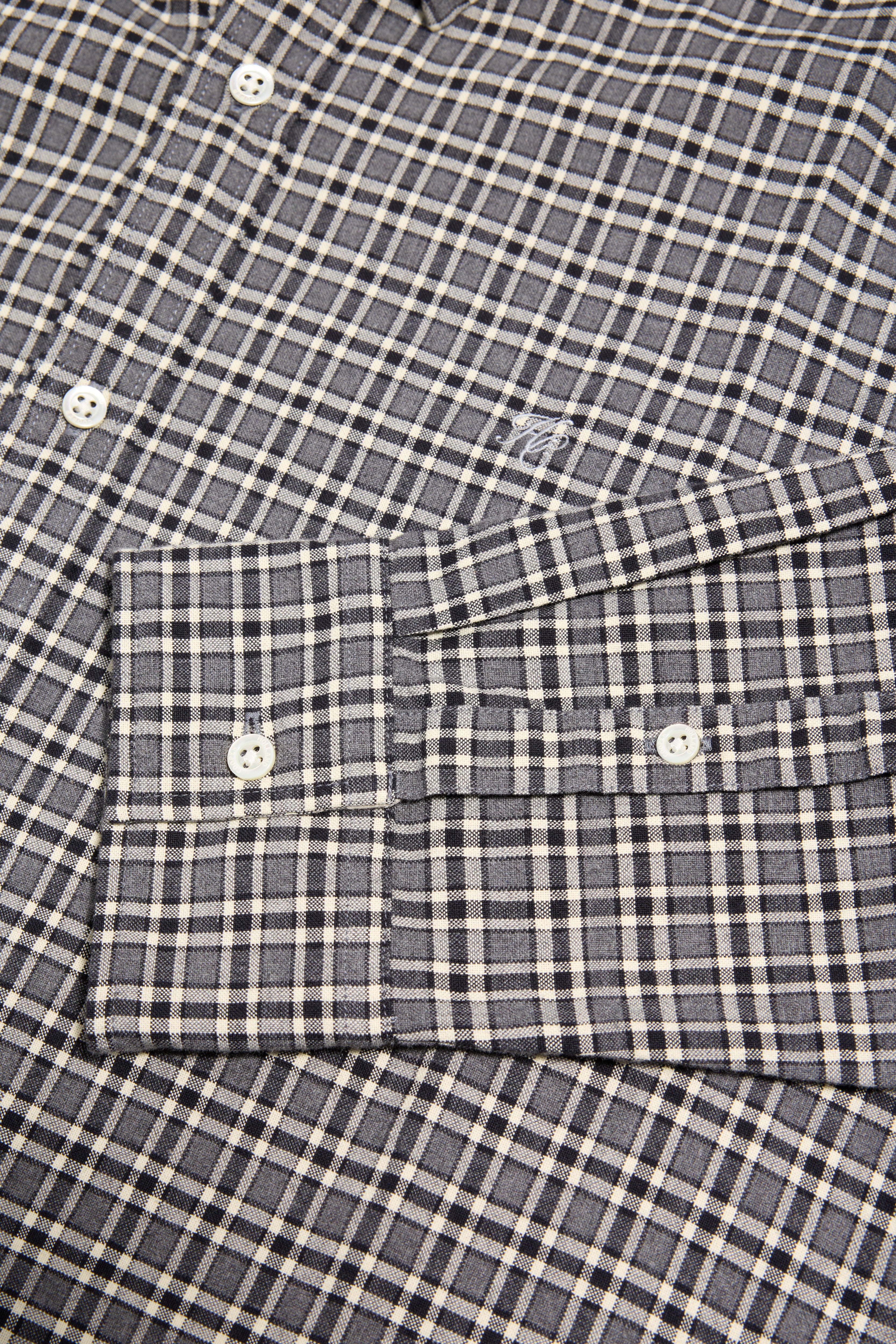 Men's Classic Woven Button Down Shirt (Copthorne Grey)