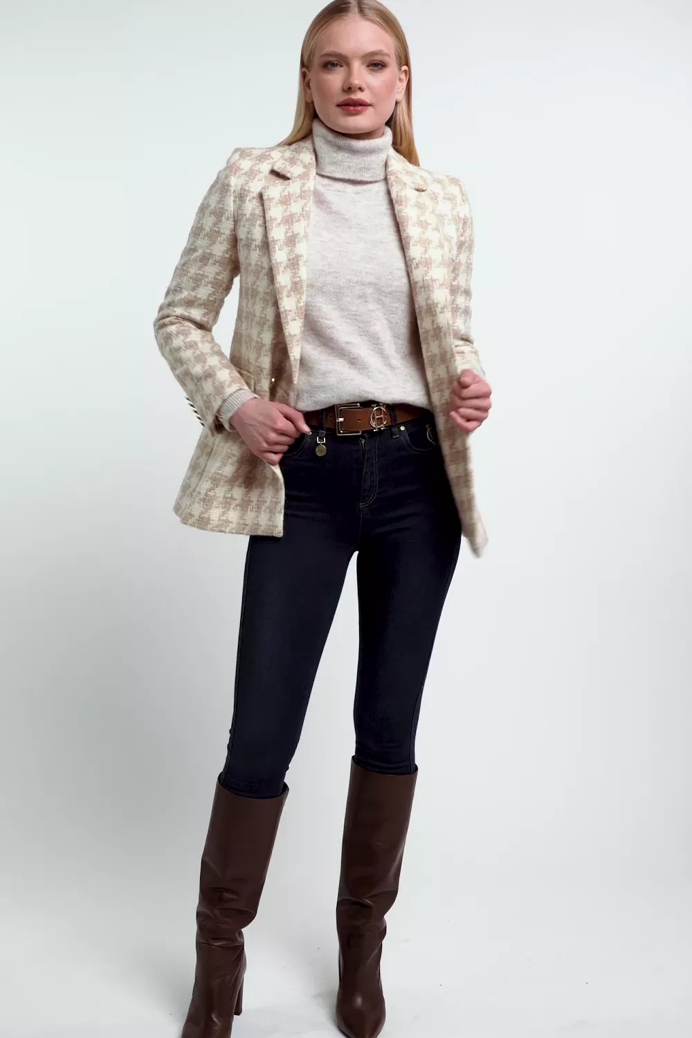 Maisie Roll Neck Knit (Barley)