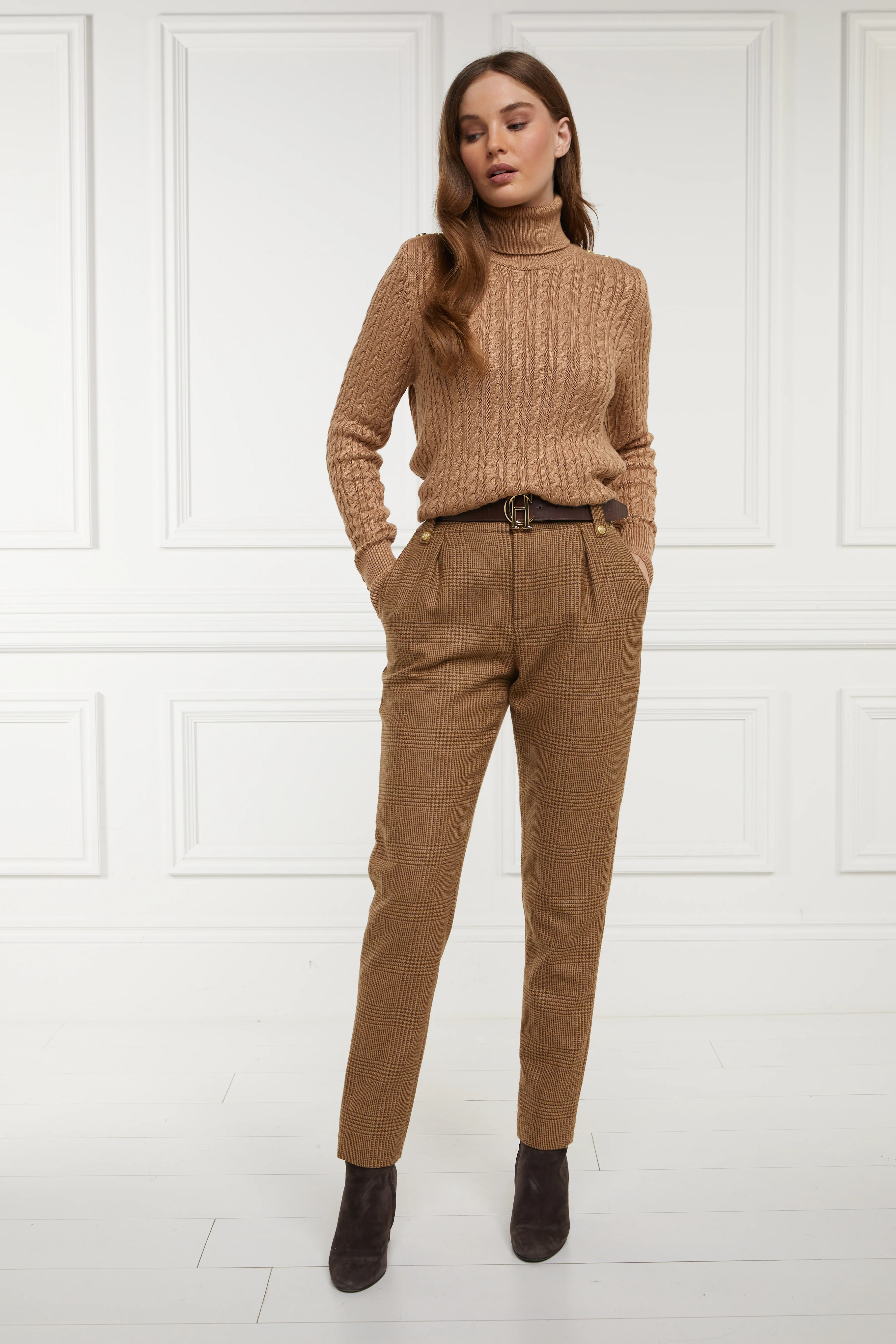 High Waisted Peg Trouser (Tawny)