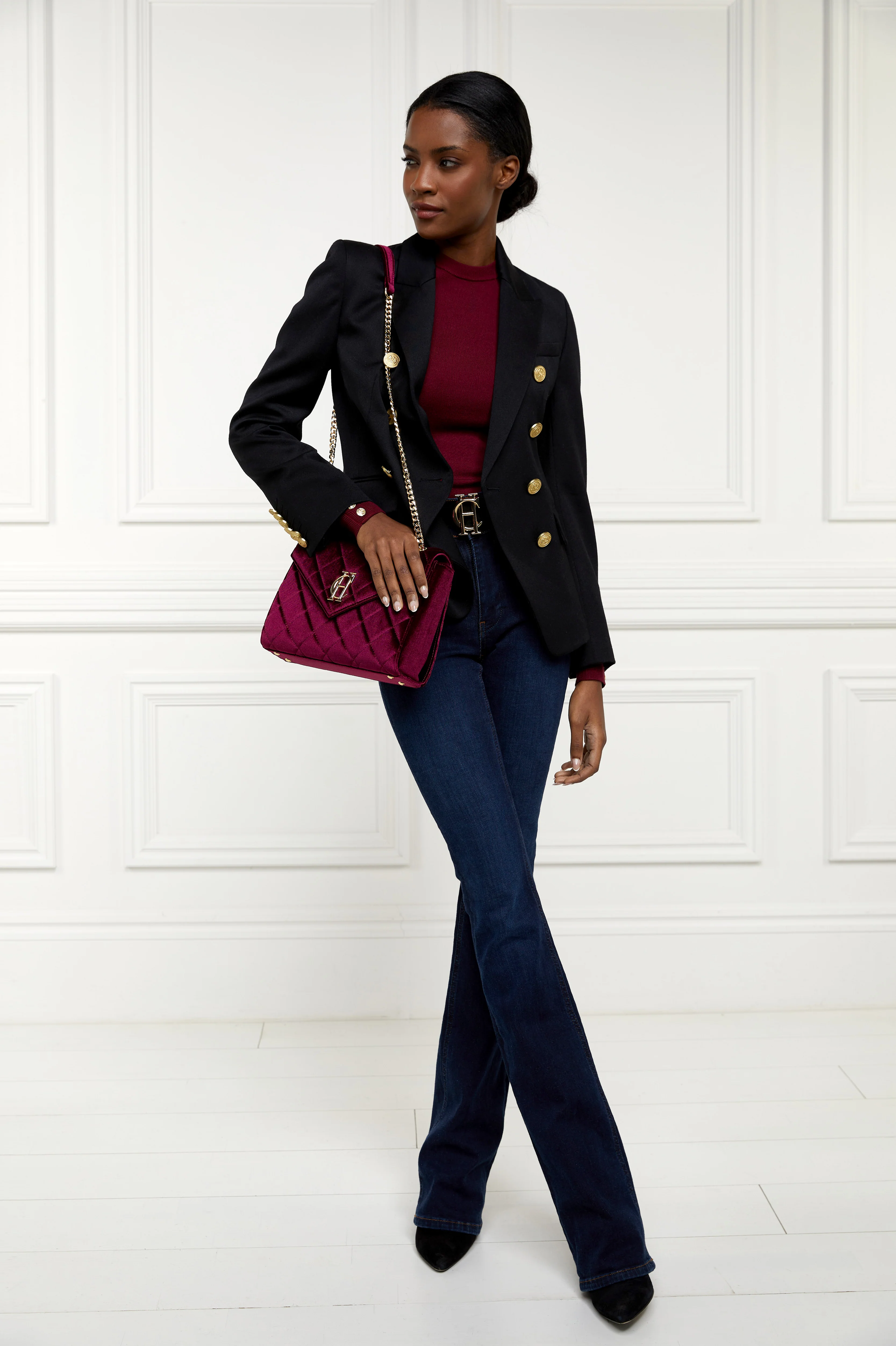 Buttoned Knit Crew Neck (Wine)