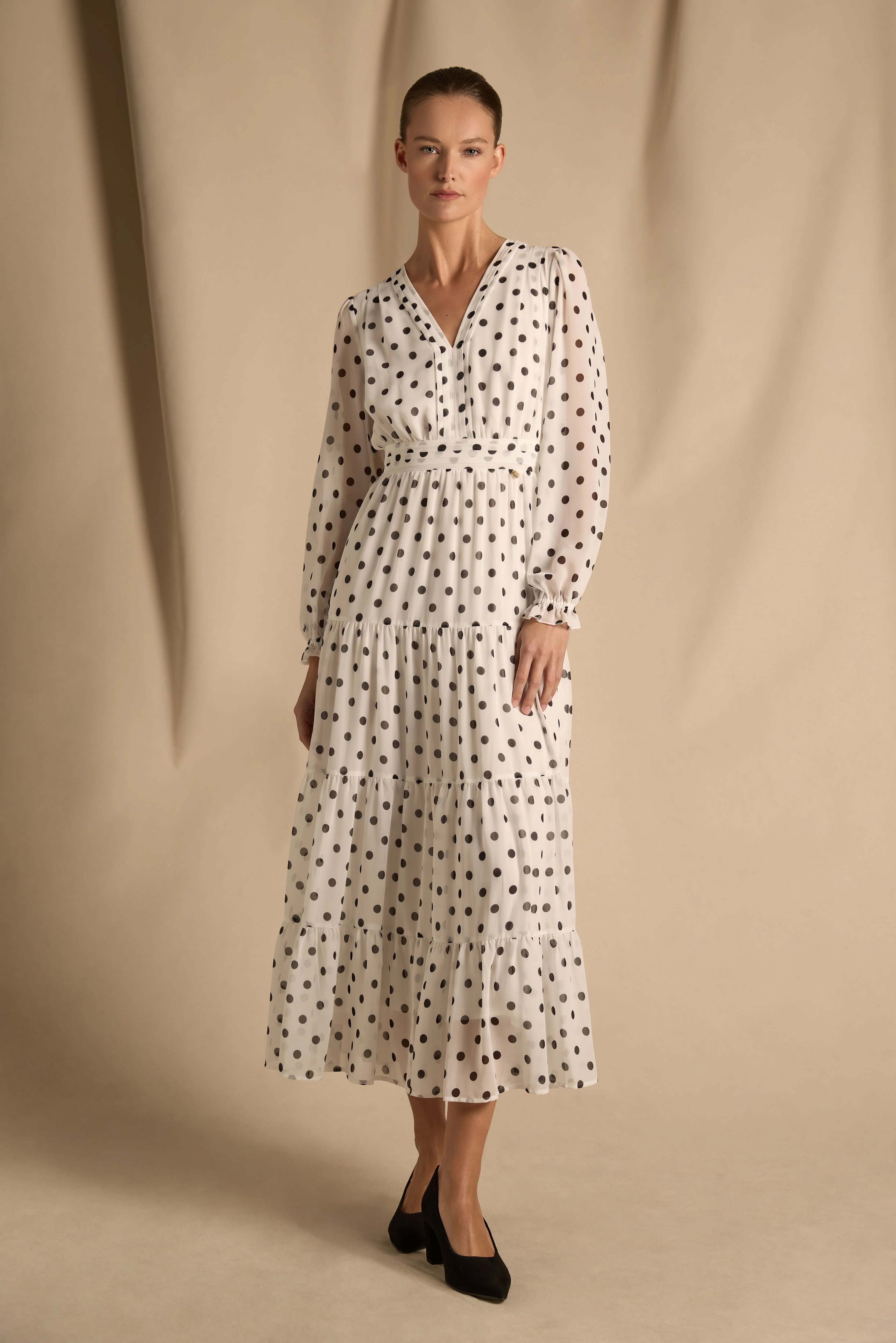 Regency Court Shoe (Black Suede)