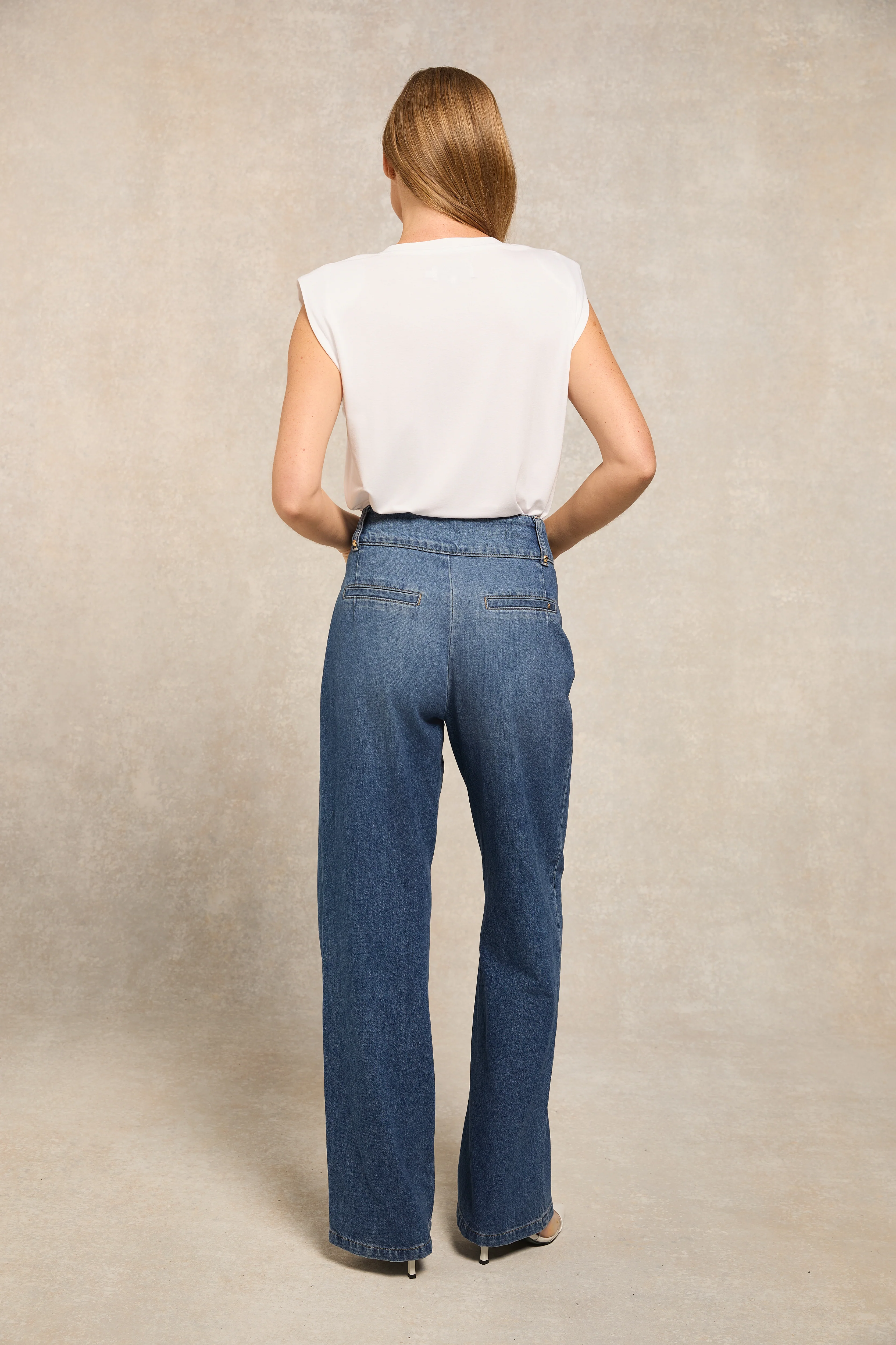 Millie Sleeveless Top (White)