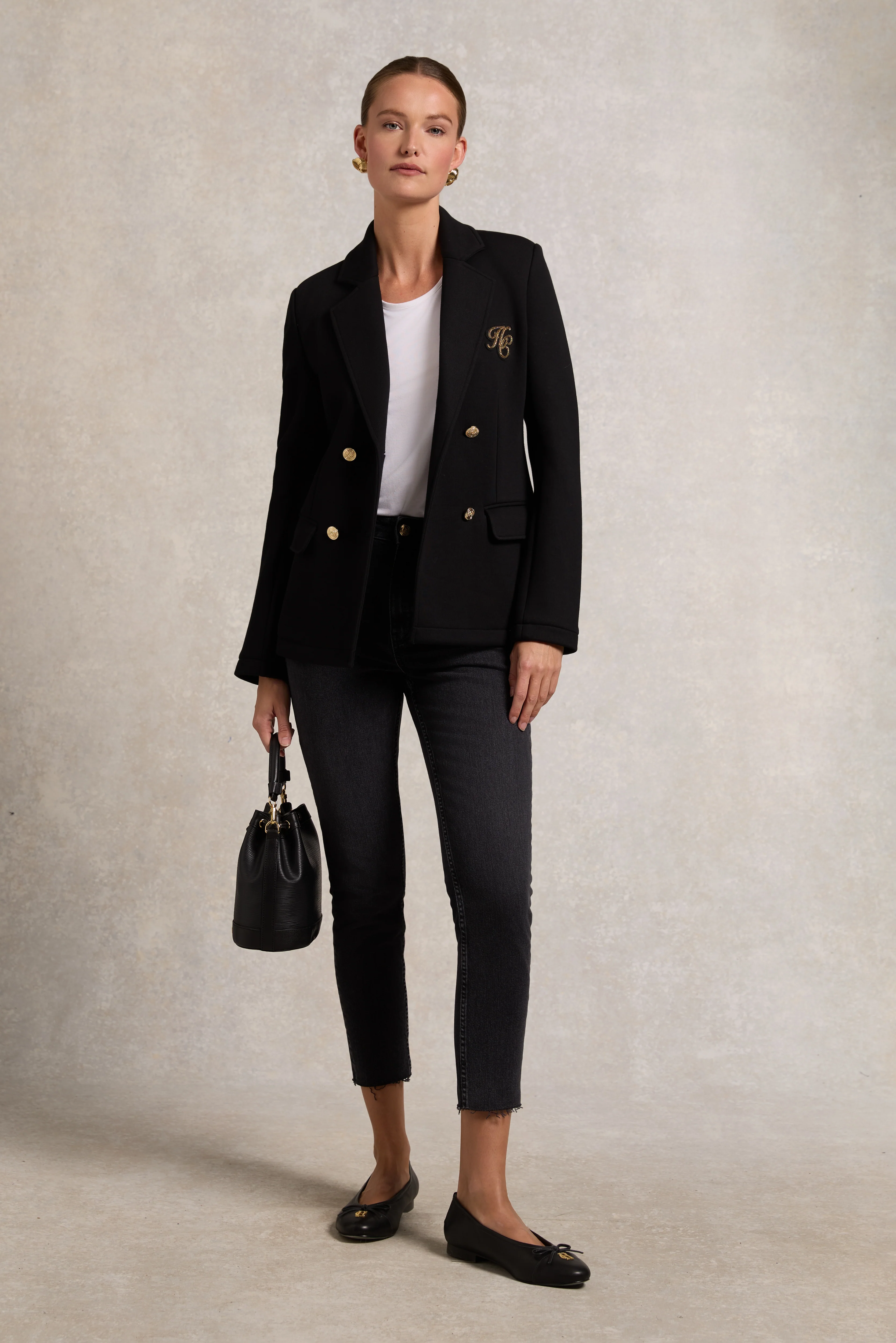 High Rise Slim Jean (Washed Black)