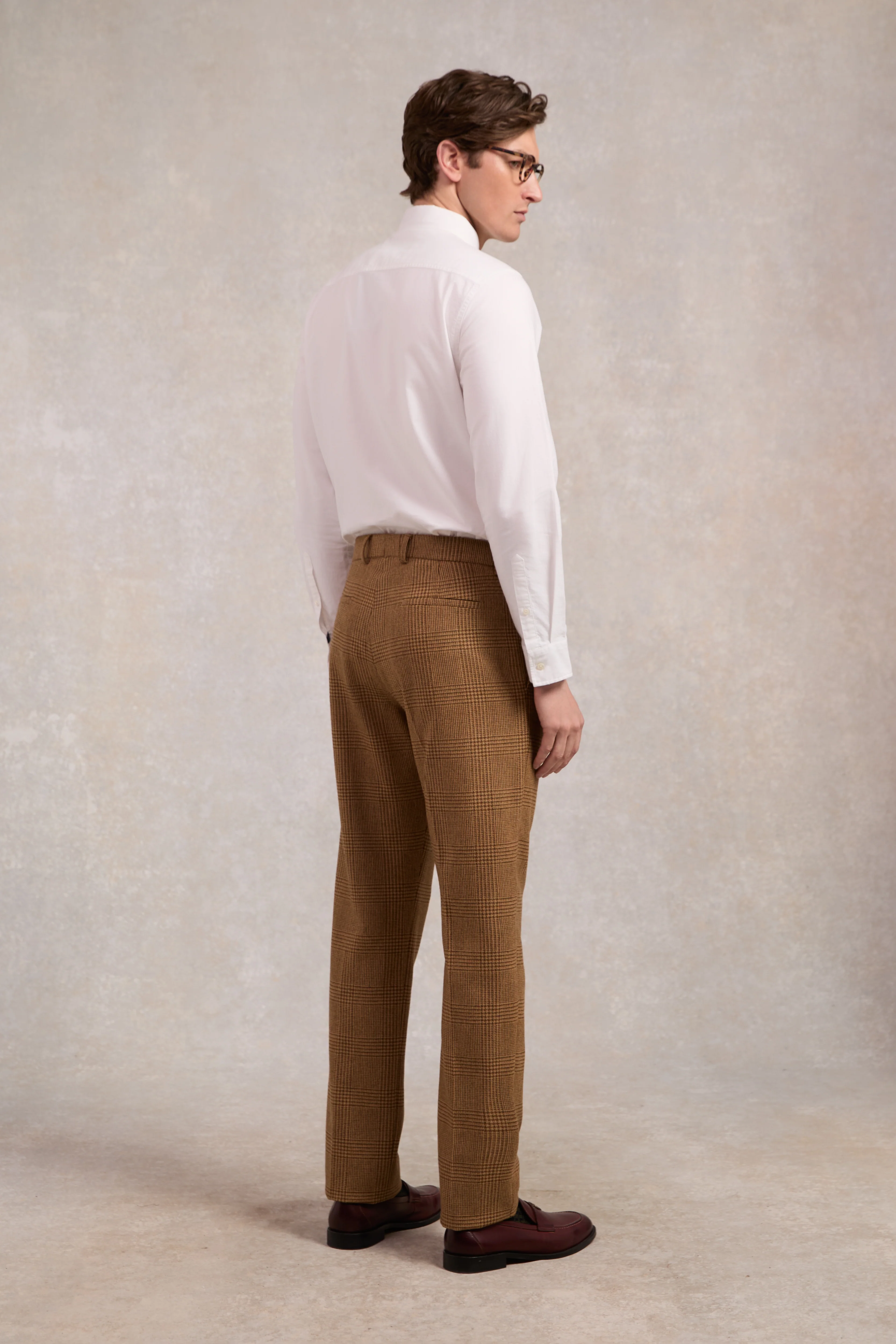 The Classic Trouser (Tawny)