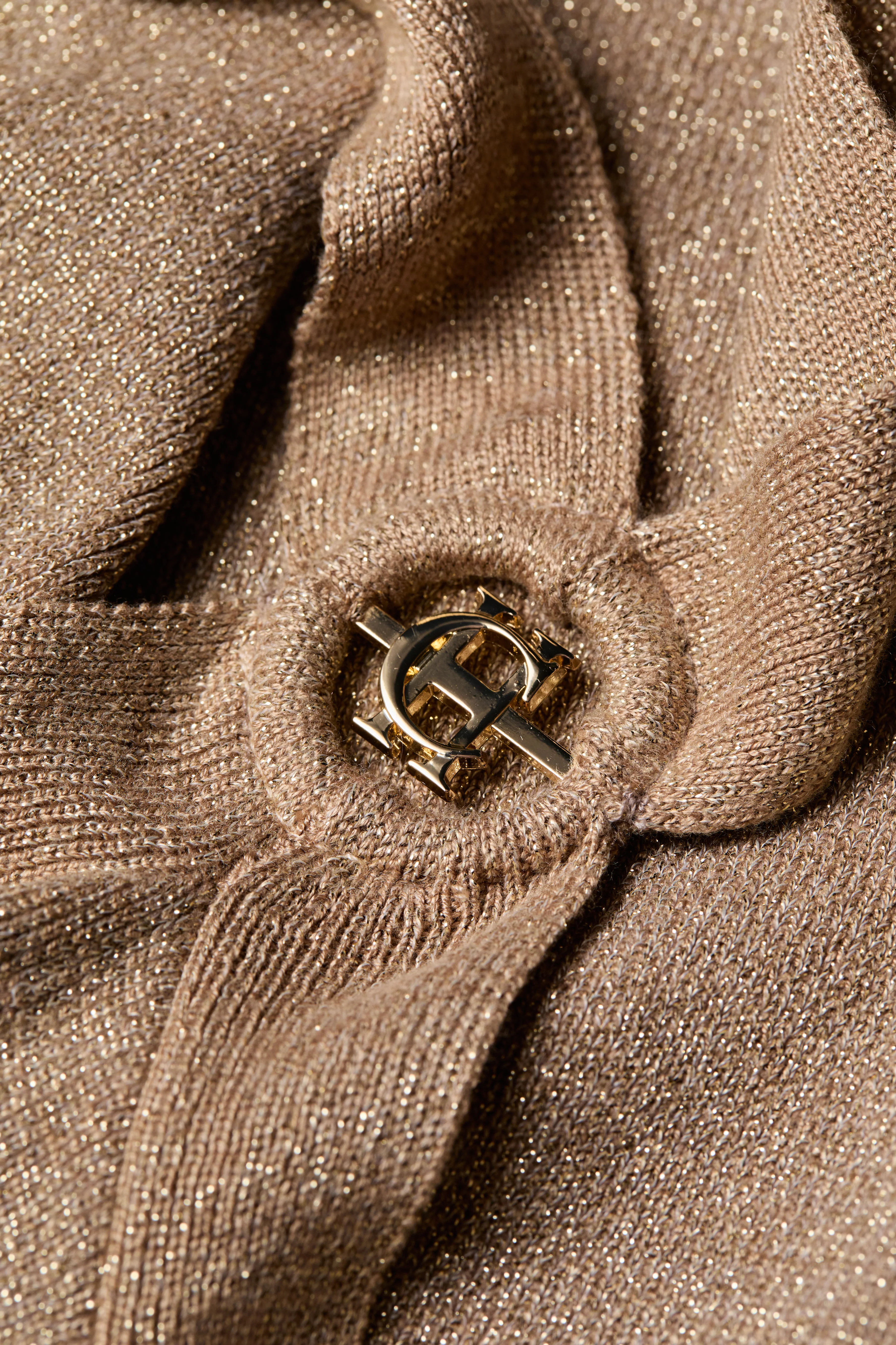 Maya Top (Metallic Gold)