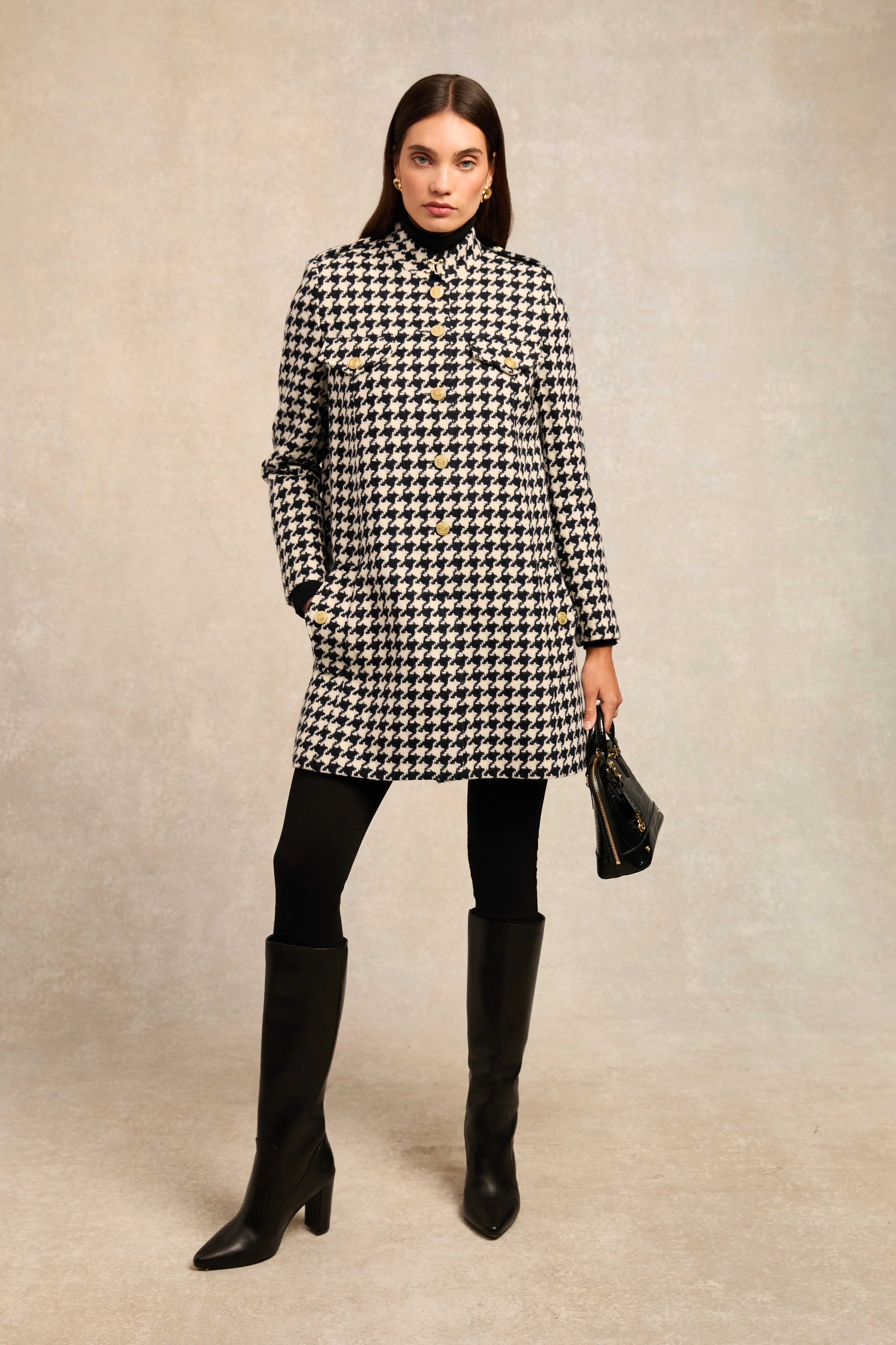 Highbury Cape Coat (Large Scale Houndstooth)