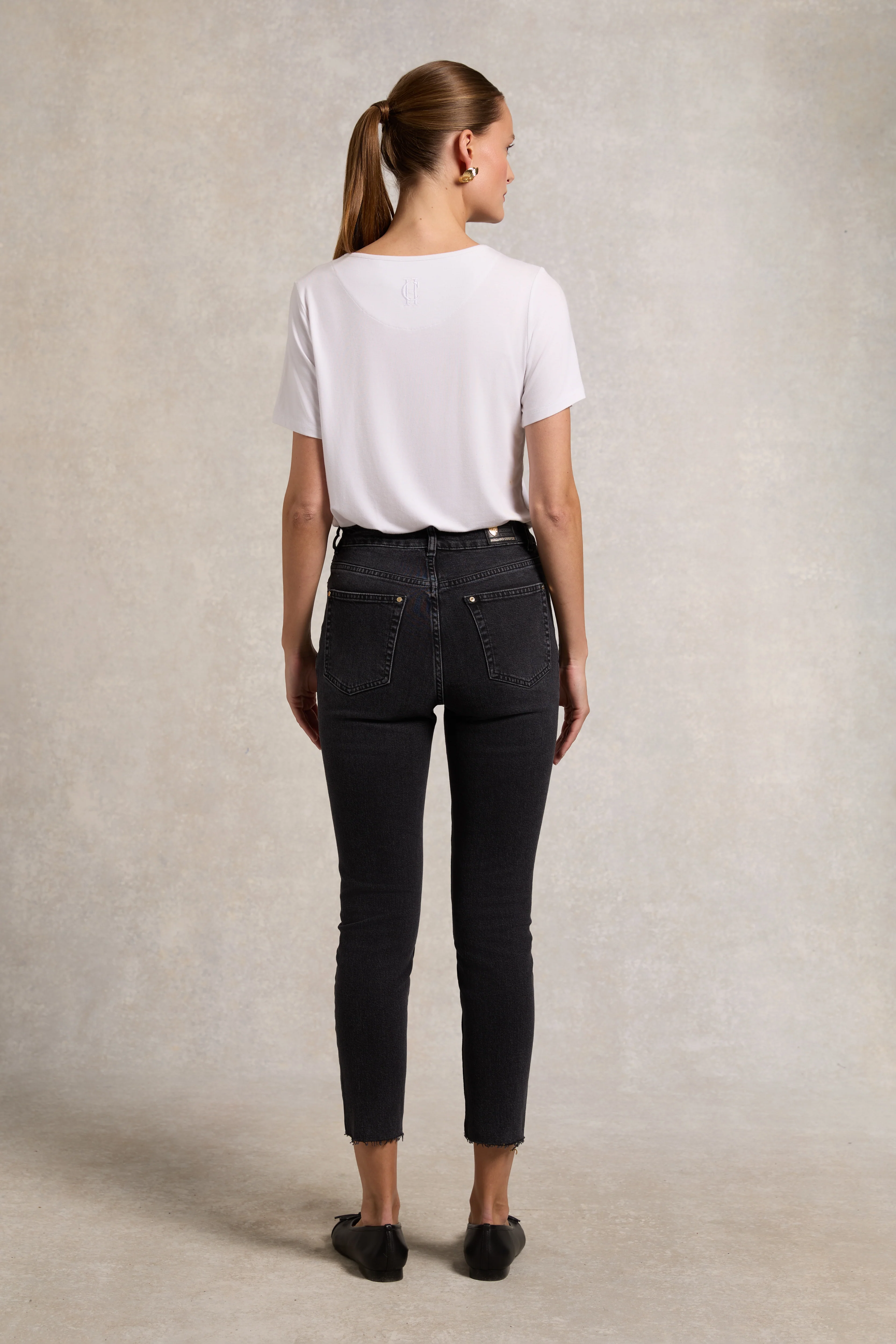 High Rise Slim Jean (Washed Black)