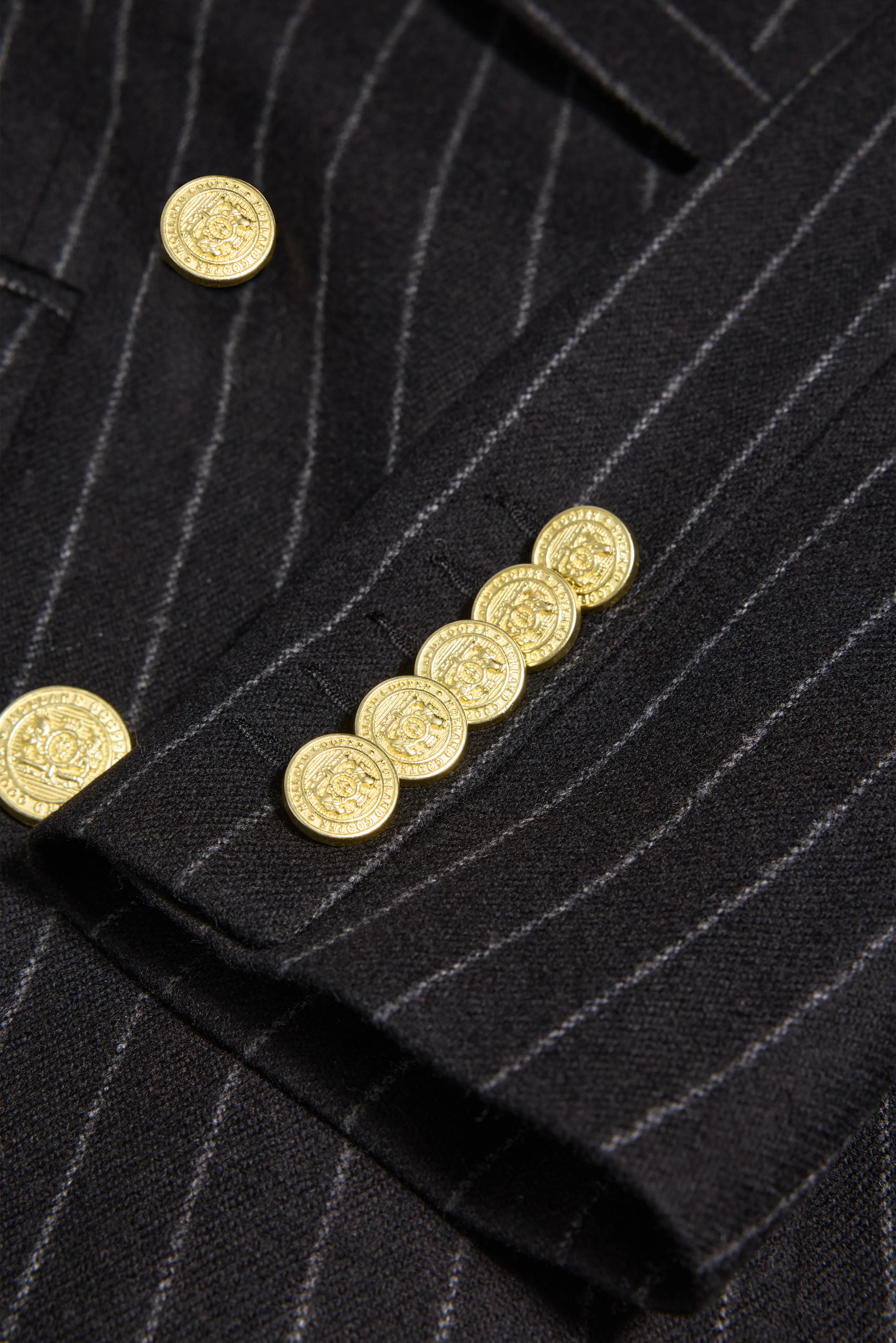 Kensington Blazer (Black Chalk Pinstripe)