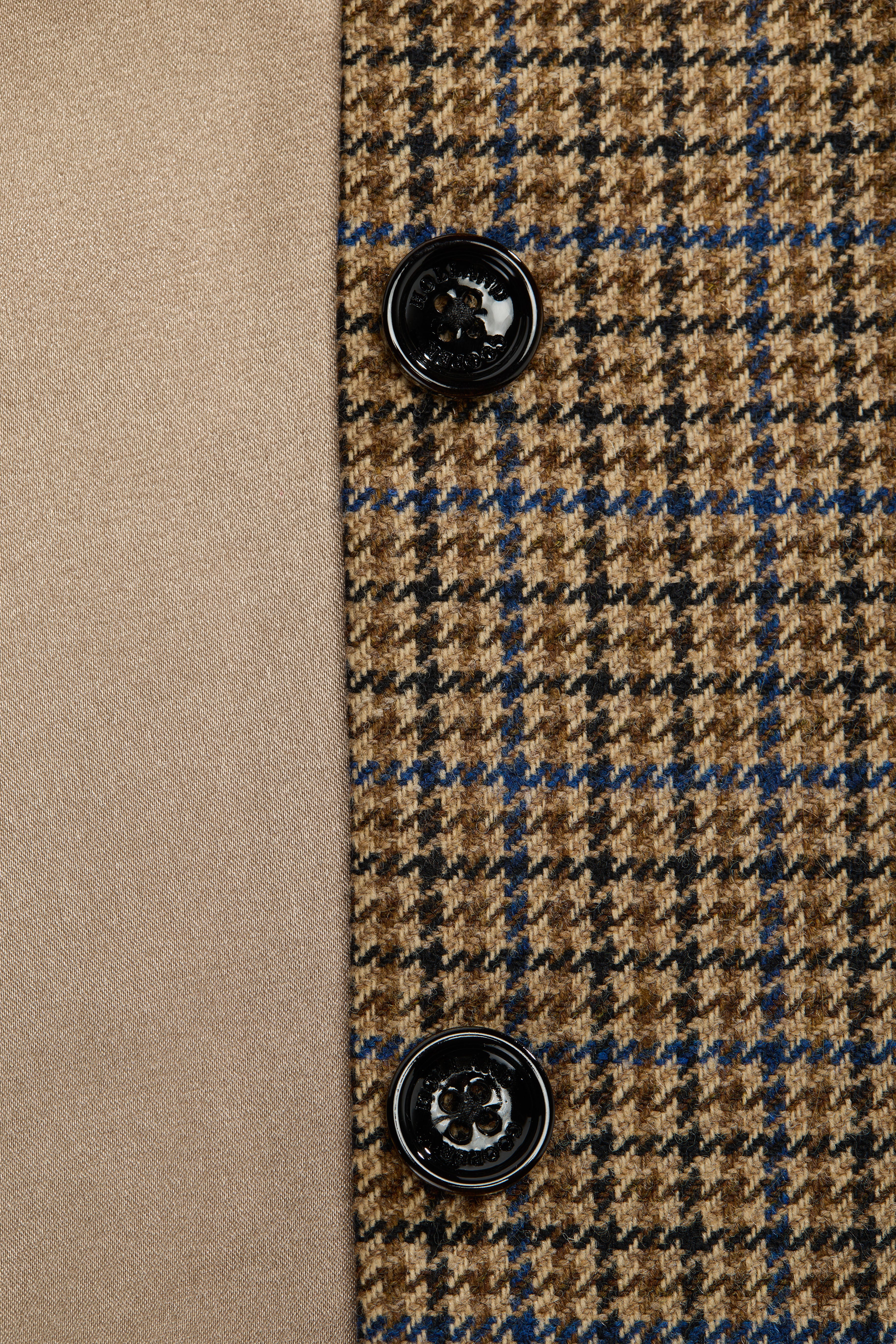 Knightsbridge Cape (Abbot Check Tweed)