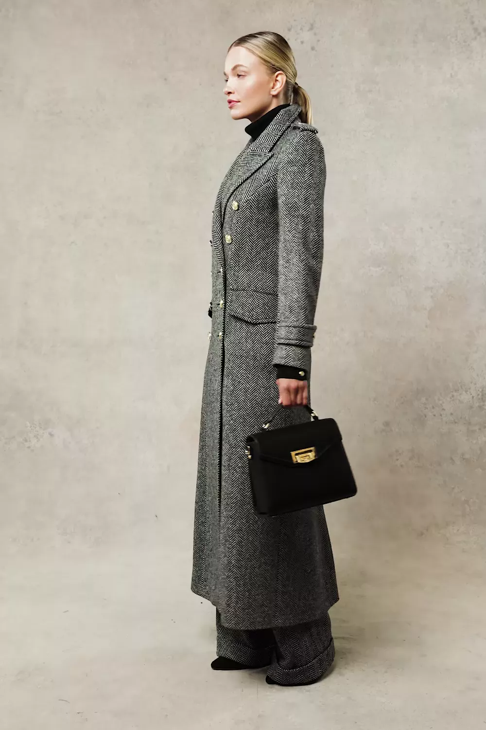 The Great Coat (Wide Tooth Black Herringbone)