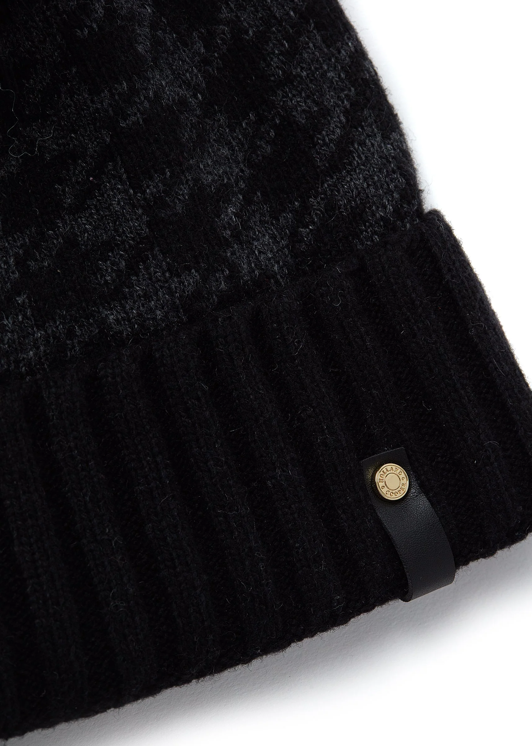 Knitted Bobble Hat (Grey Houndstooth)