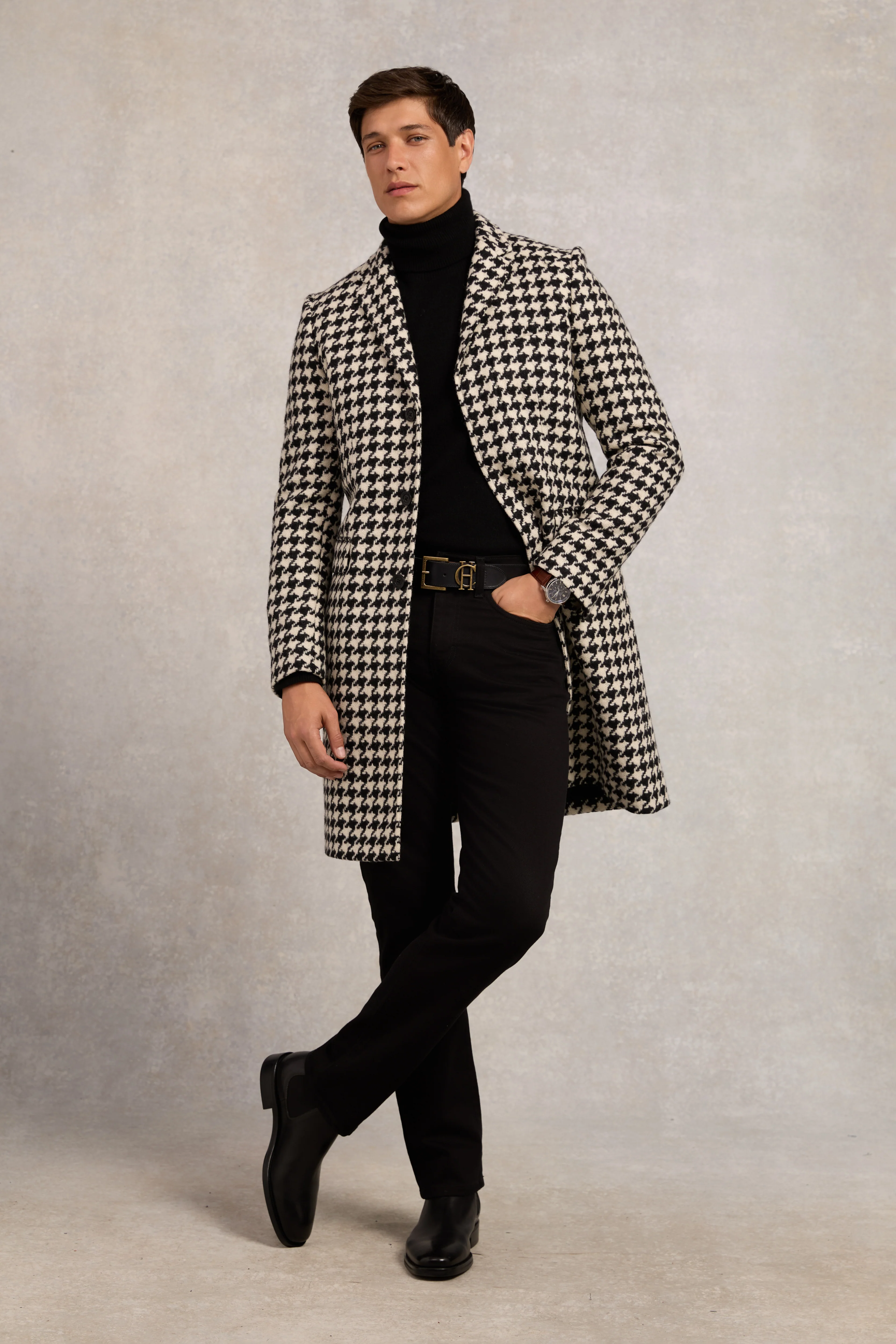 The Cheltenham Coat (Large Scale Houndstooth)