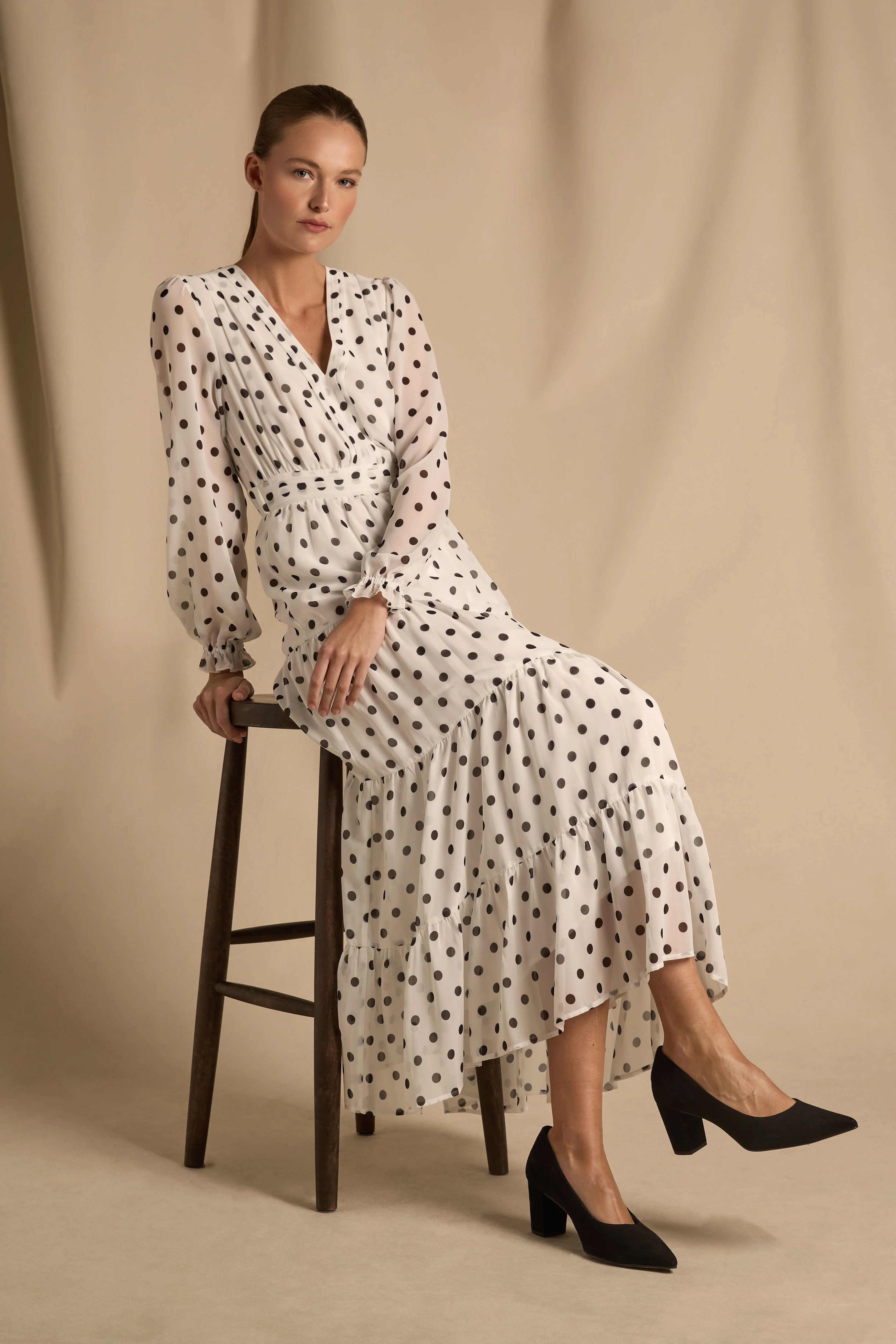 Regency Court Shoe (Black Suede)