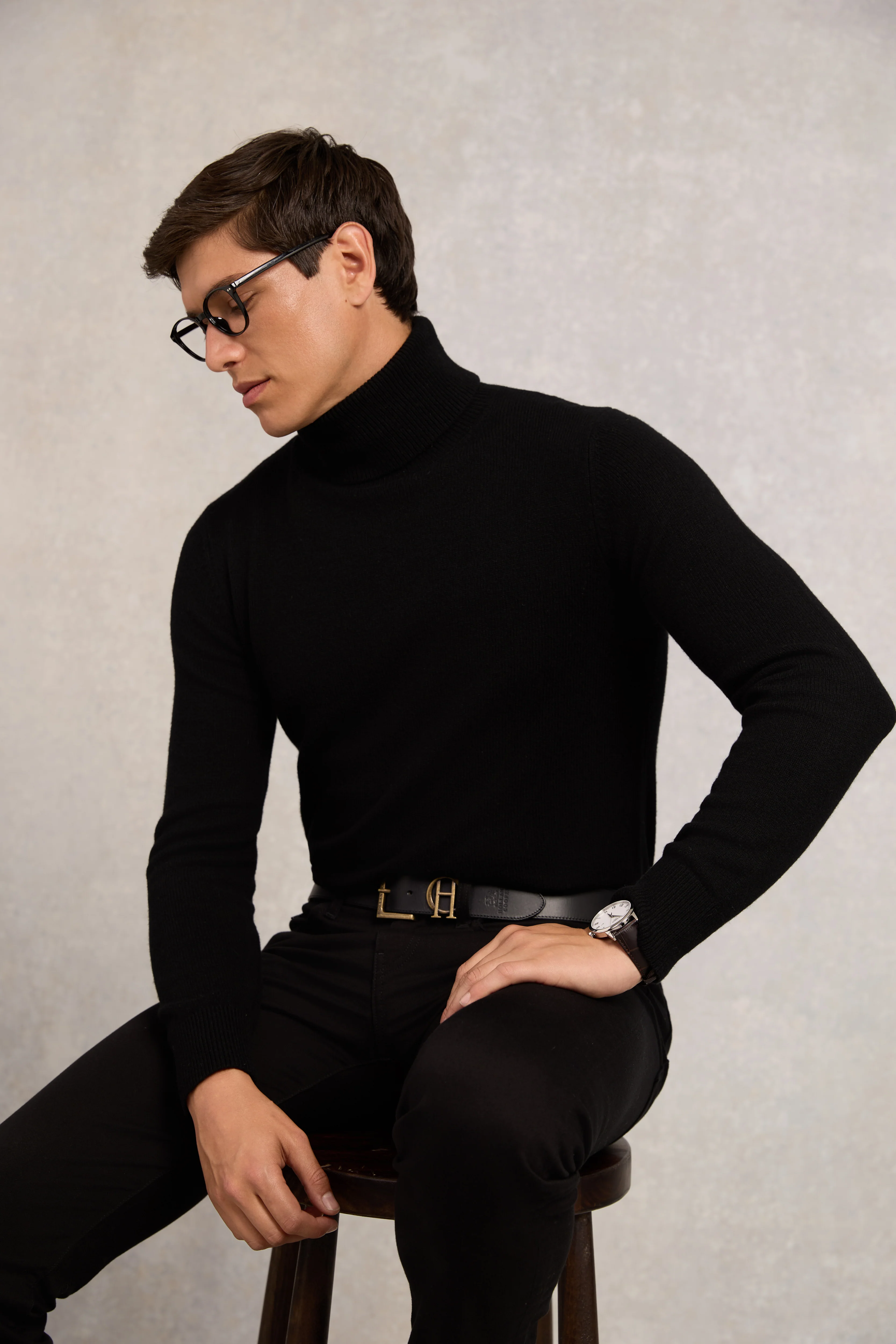 Fine Roll Neck Knit (Black)