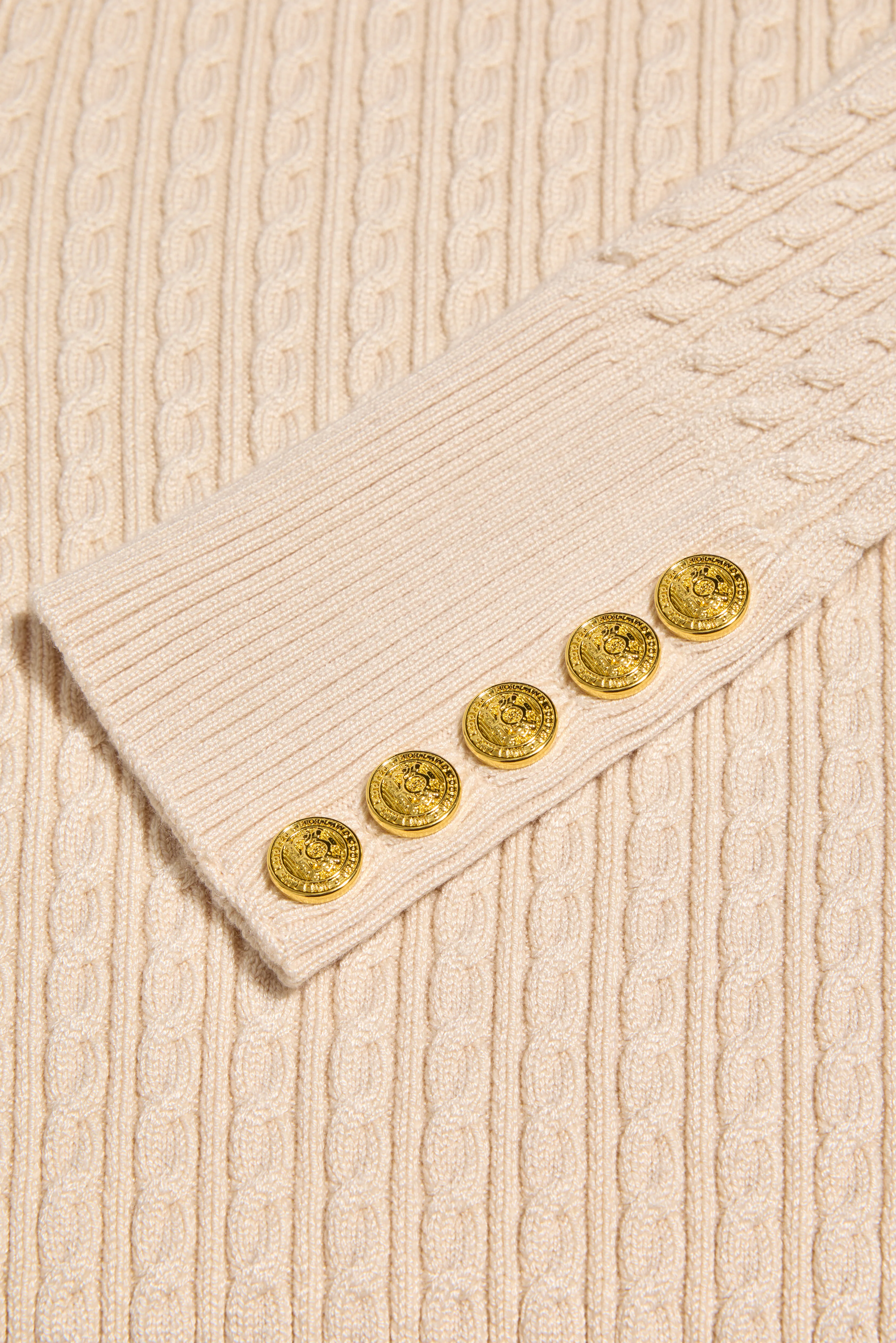 Princeton Crew Neck Knit (Almond)