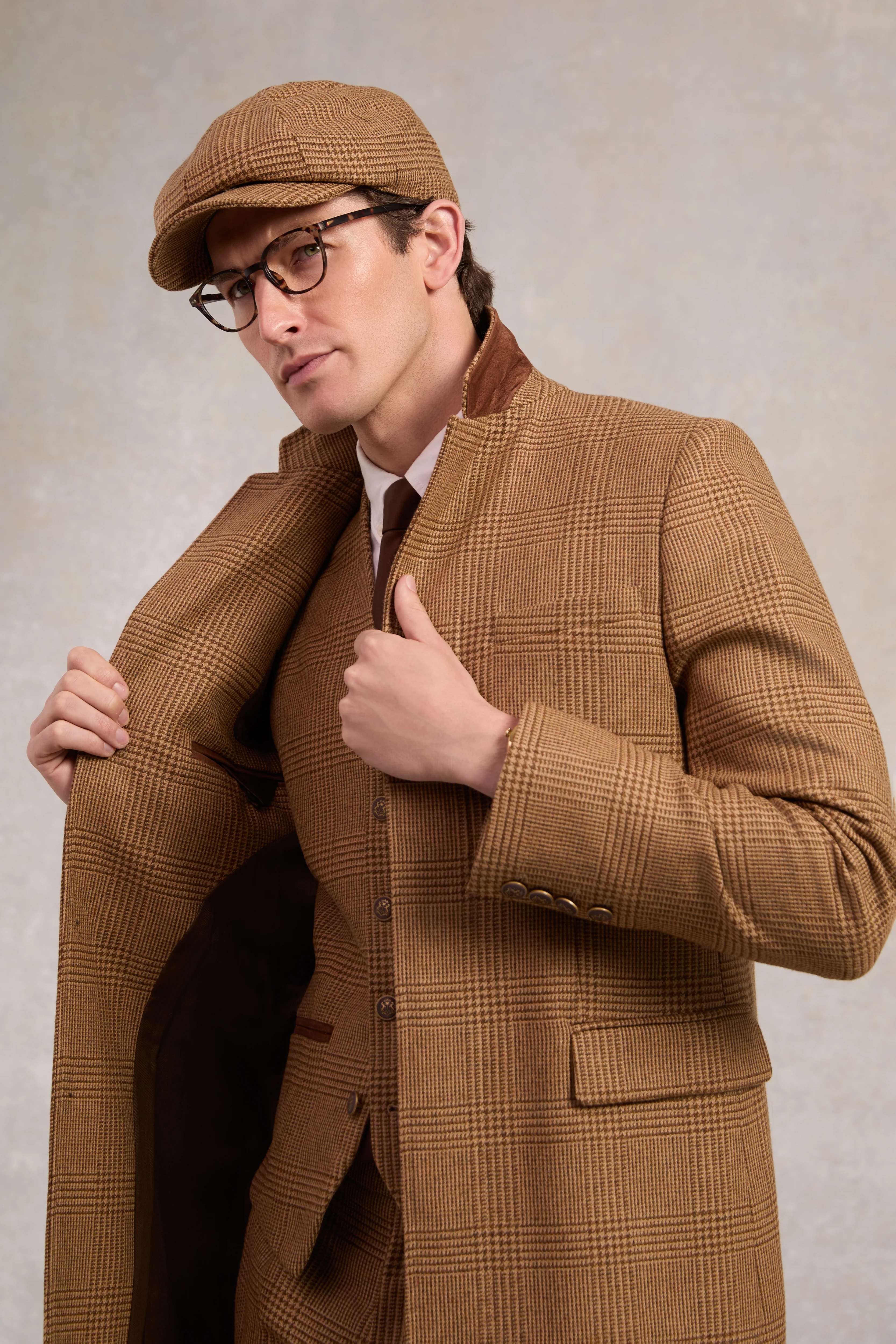 The Cheltenham Coat (Tawny)