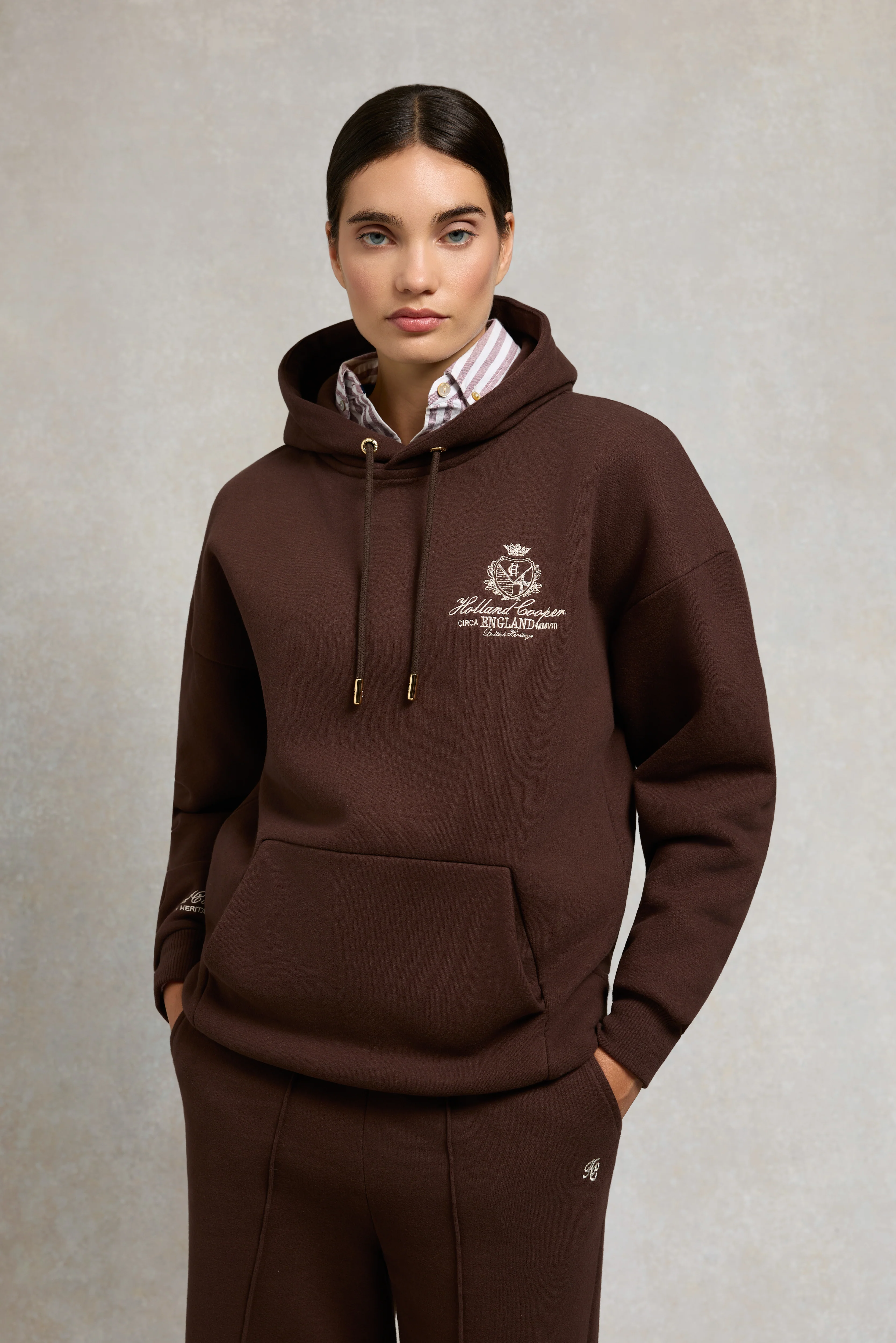 Relaxed Fit Script Hoodie (Walnut)